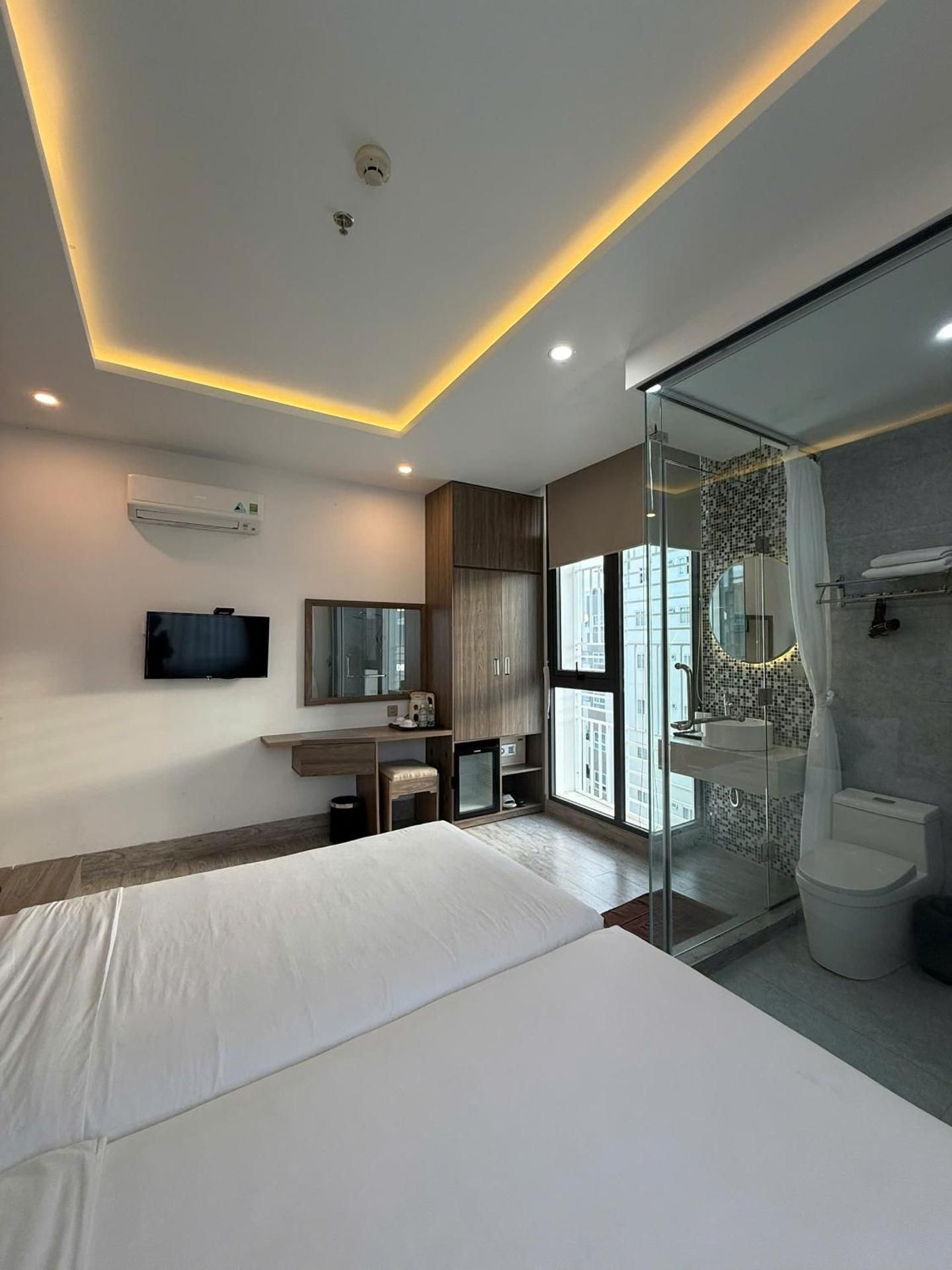 Twin Room with View