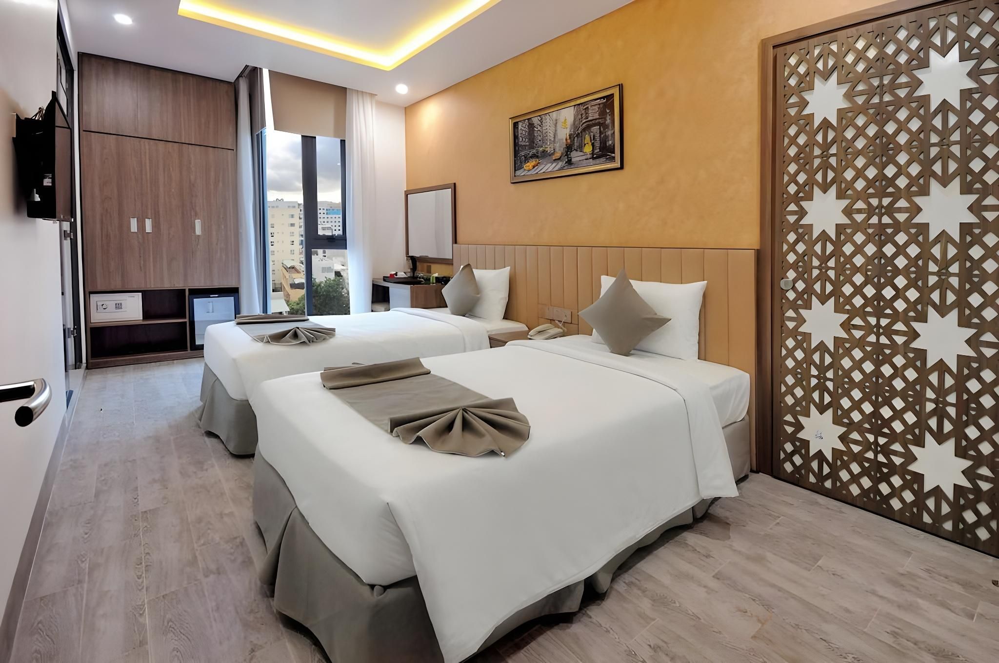 Deluxe Triple Room