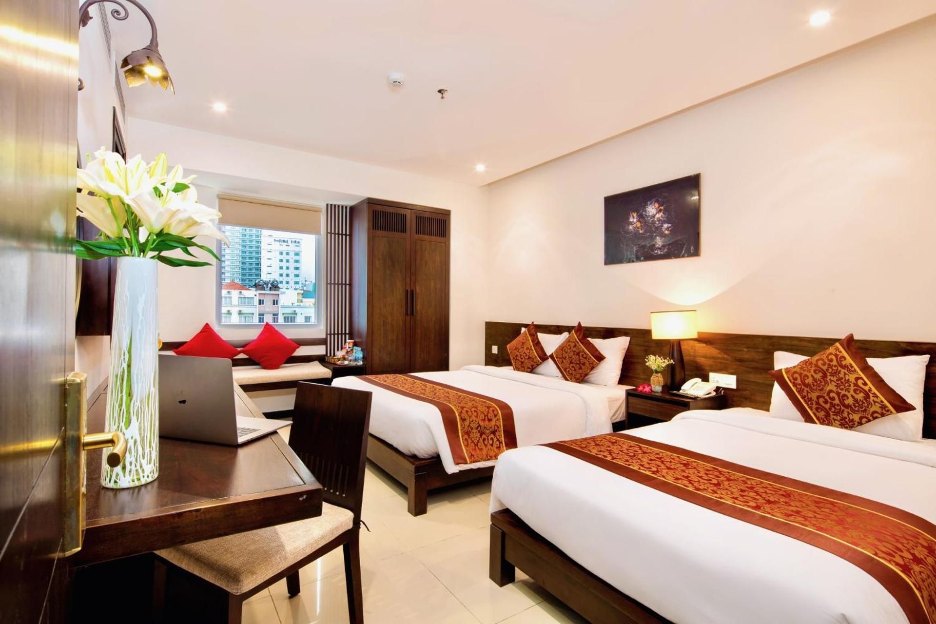 Deluxe Triple Room