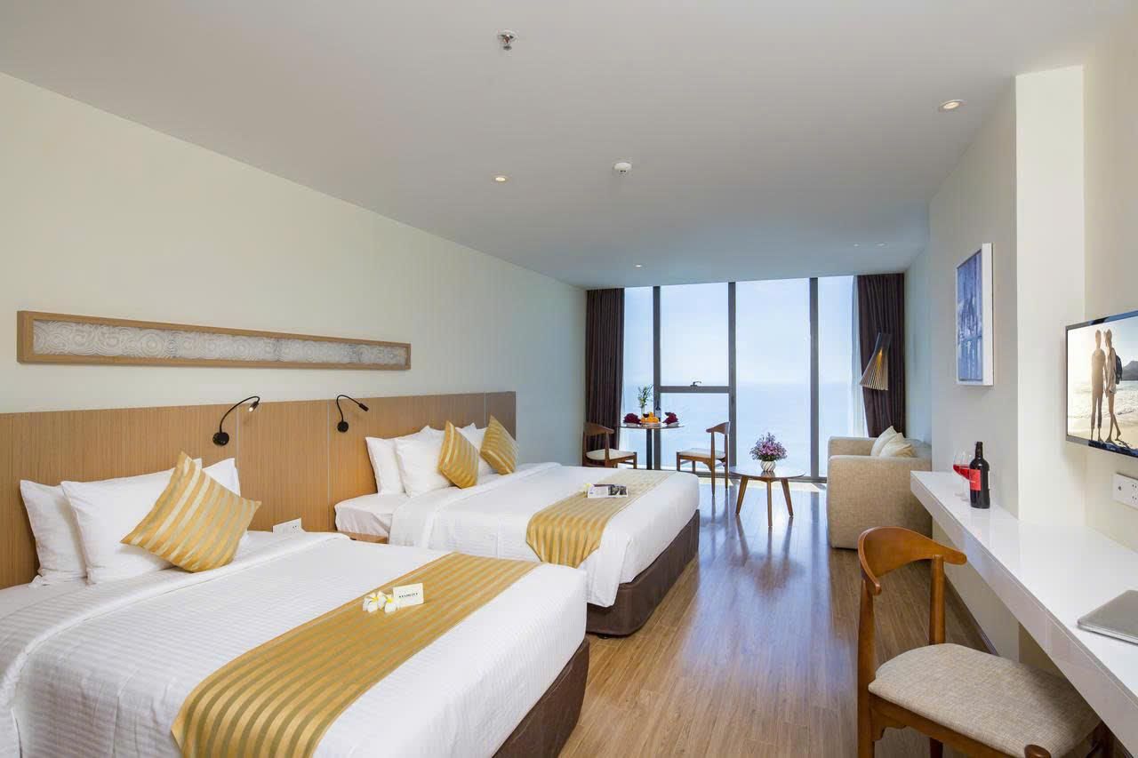Direct Sea View Suite