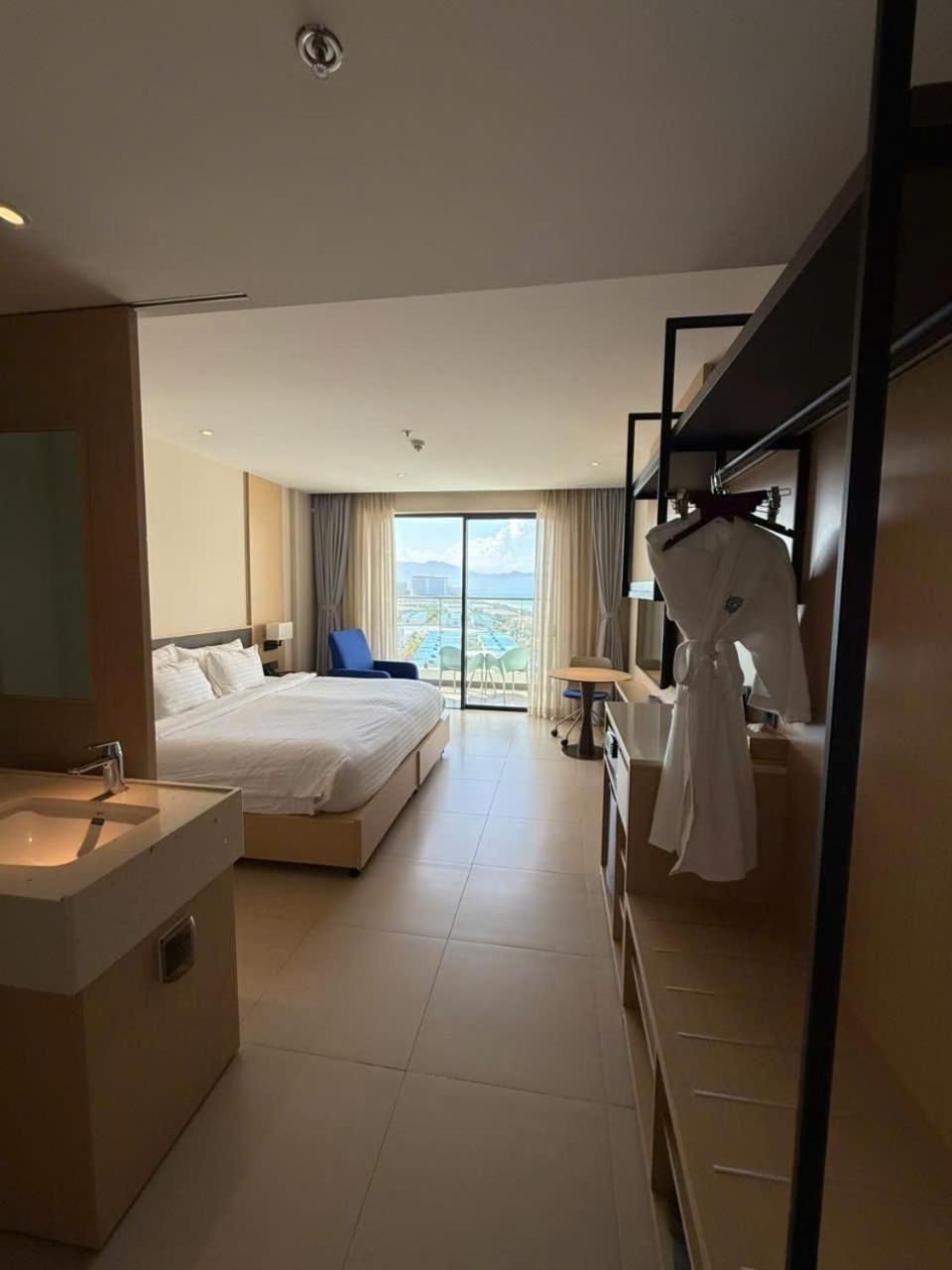 Deluxe Sea View