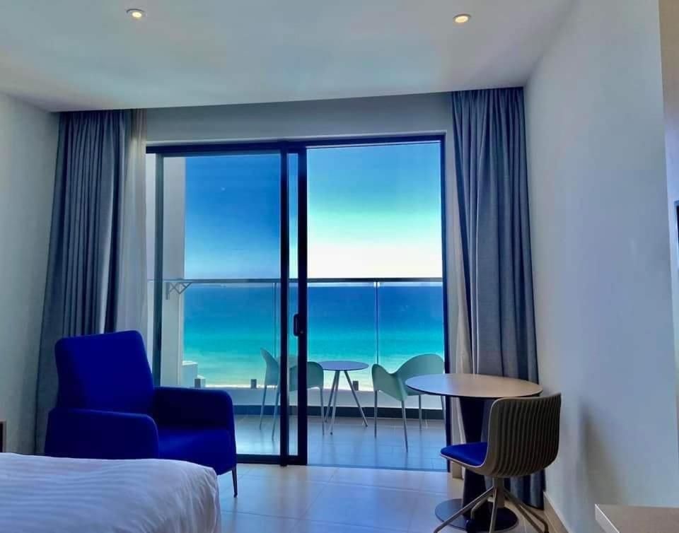 Deluxe Twin Room with Sea View