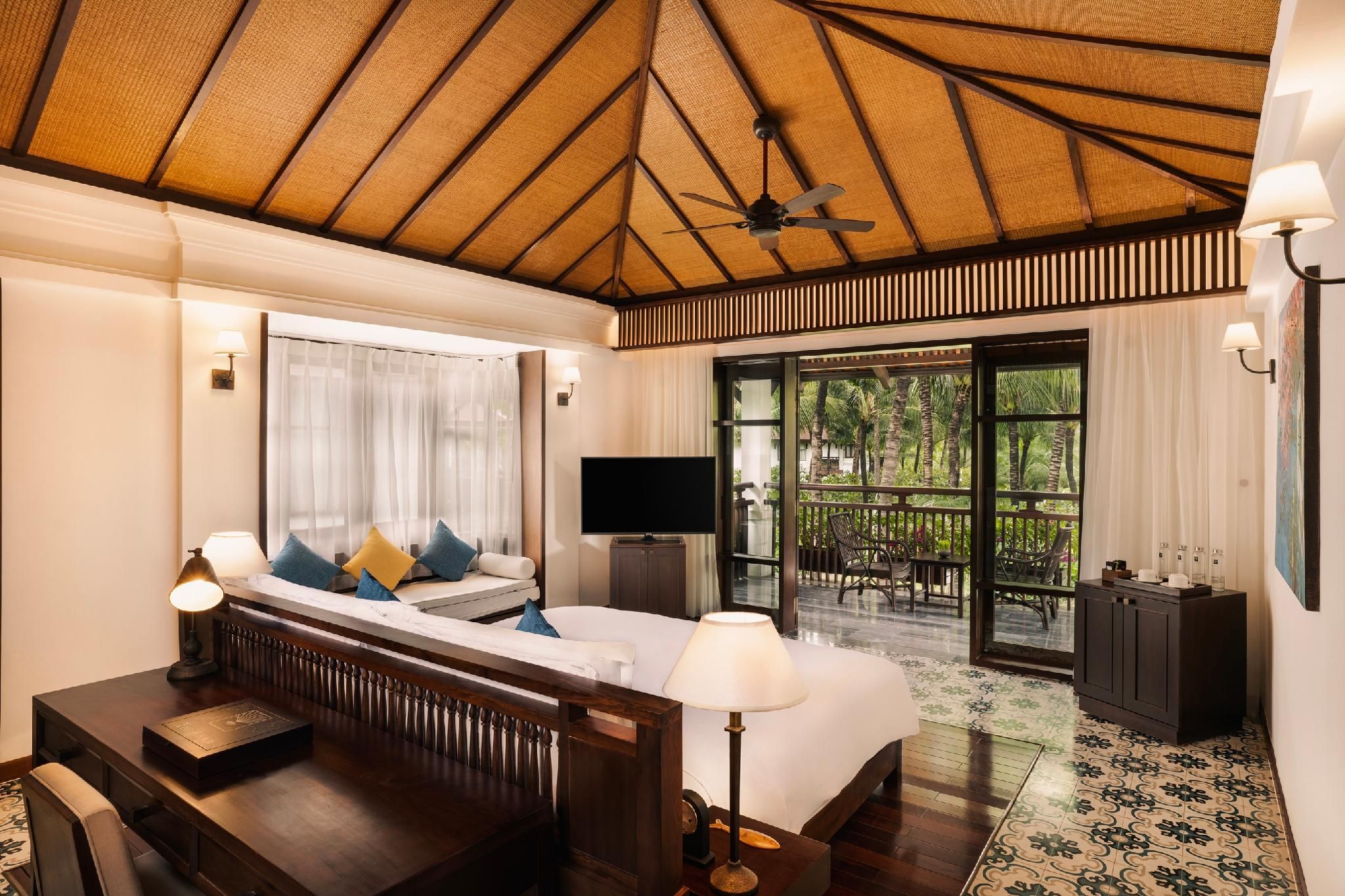 3-Bedroom Hilltop Pool Villa