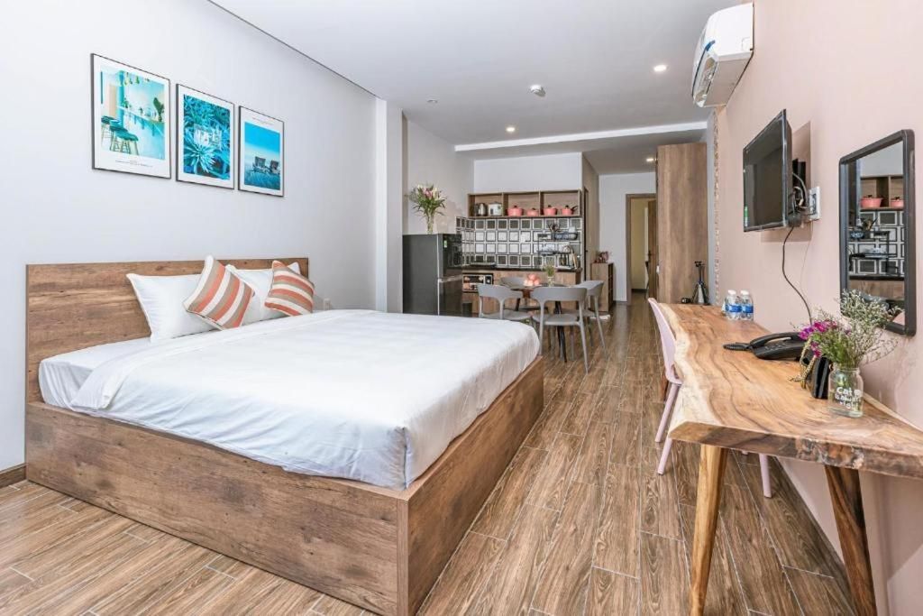 Junior Suite with Balcony