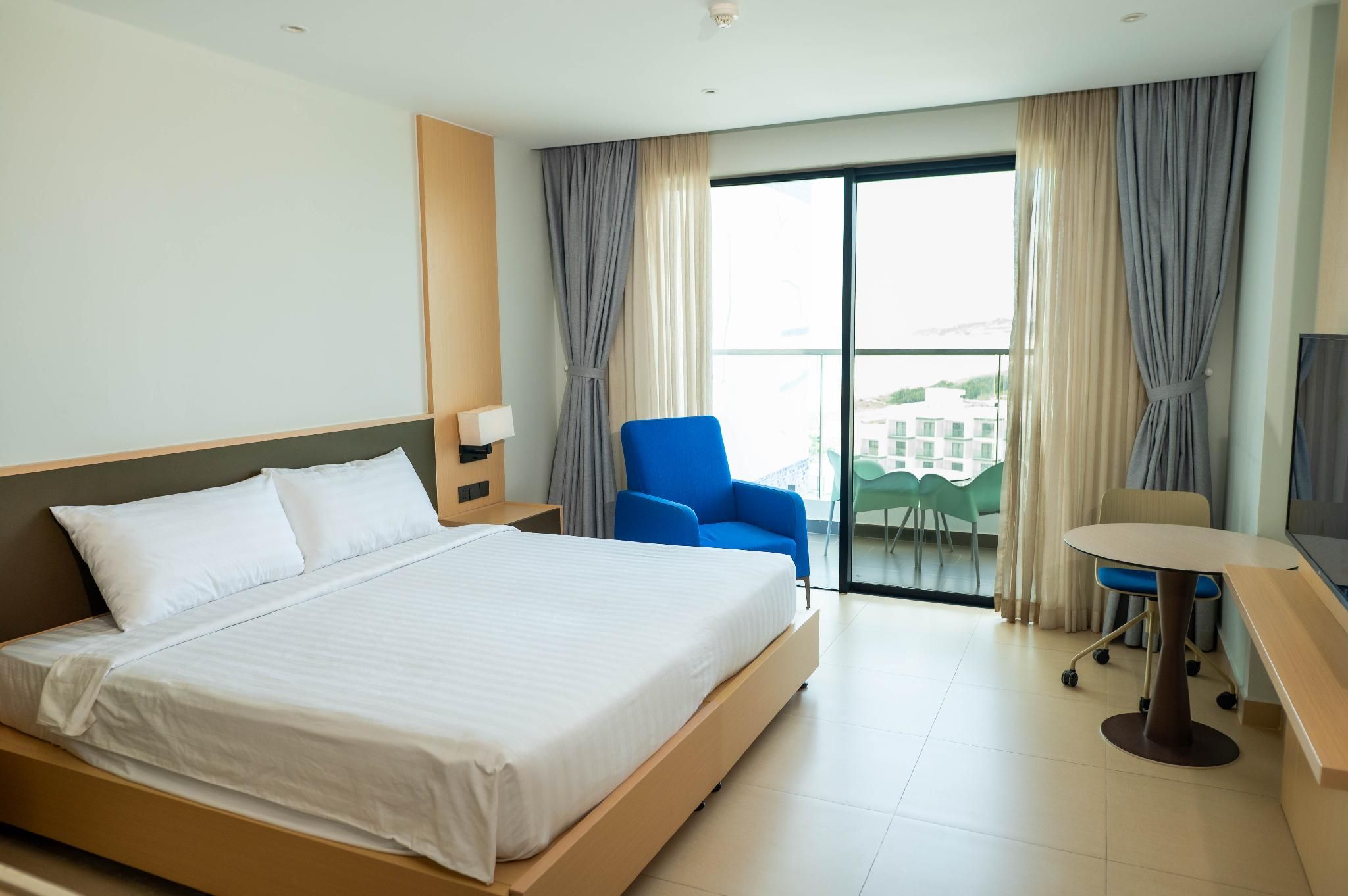 Seaview Deluxe King