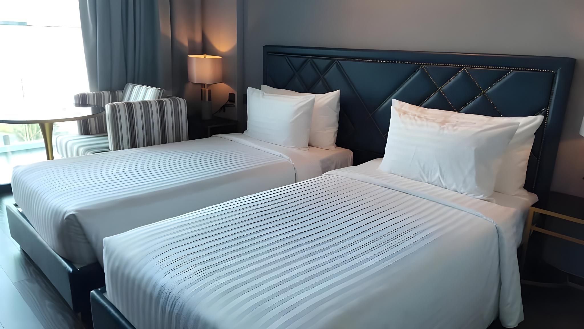 Deluxe Sea View Twin Room