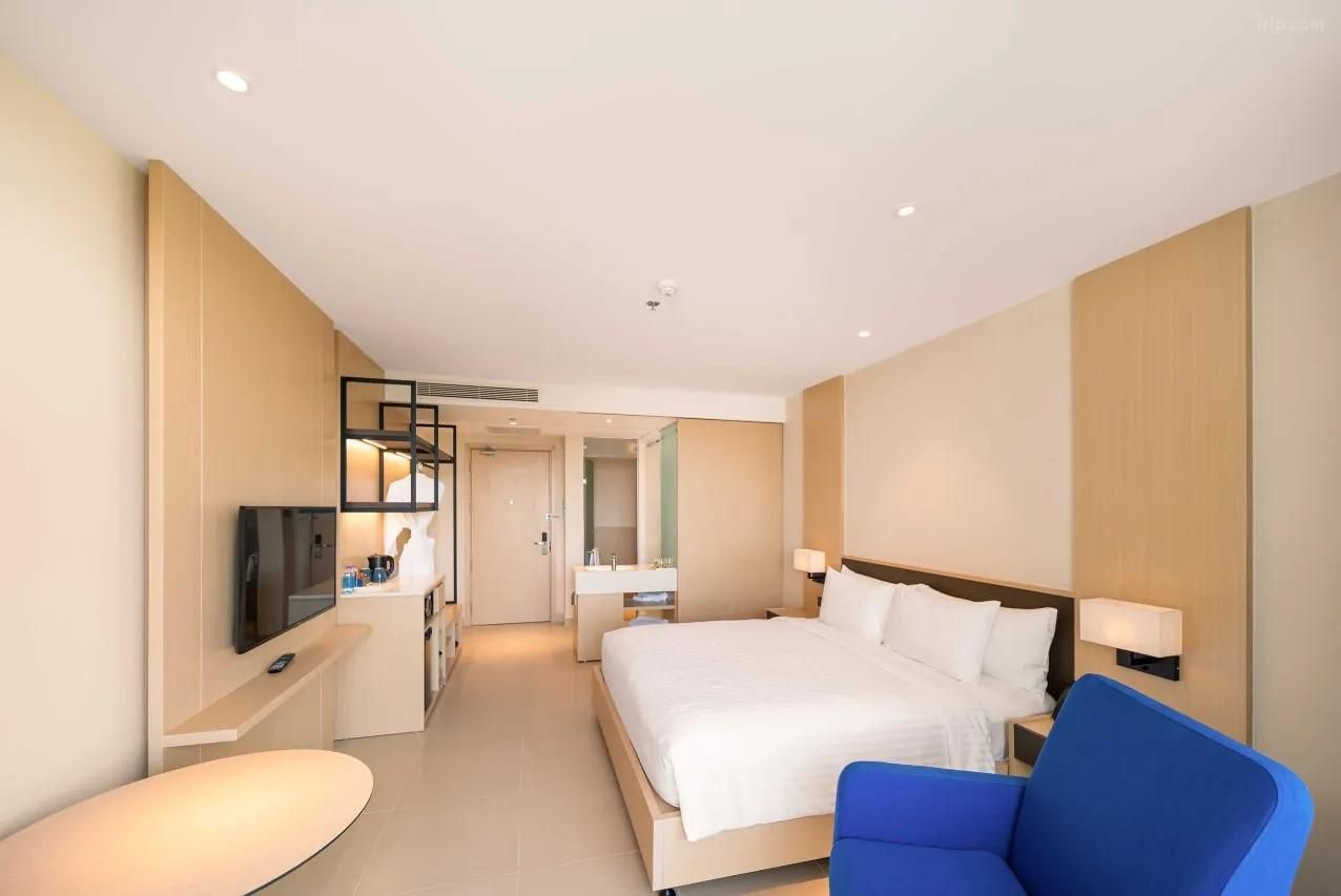Premier Sea View Room with Balcony