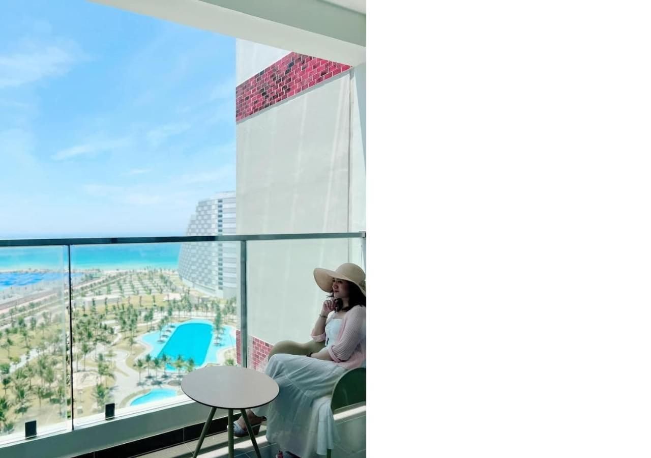 Deluxe Ocean View Twin Room