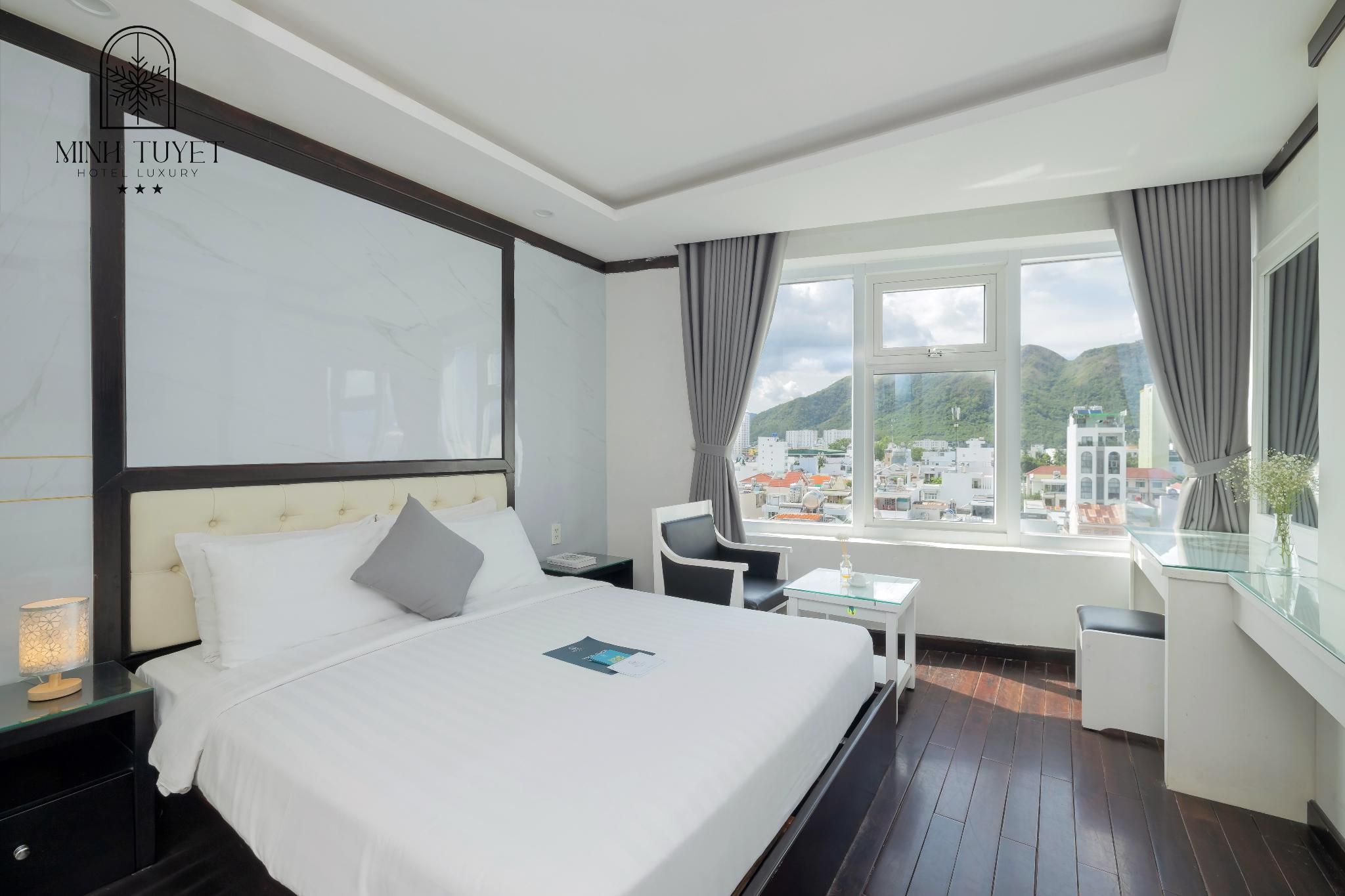 Superior Queen Room