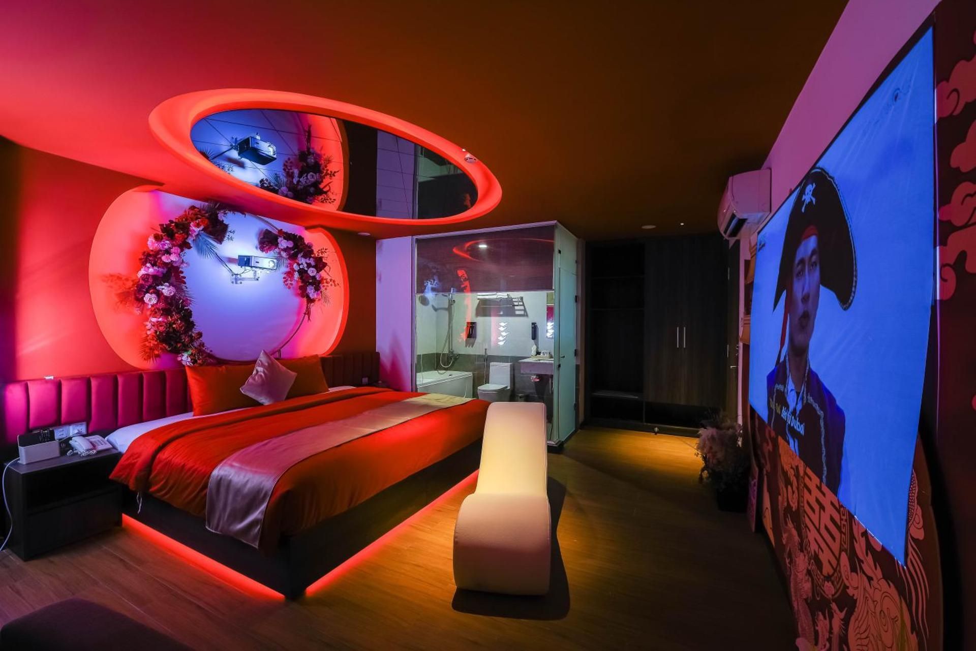 Superior King Room