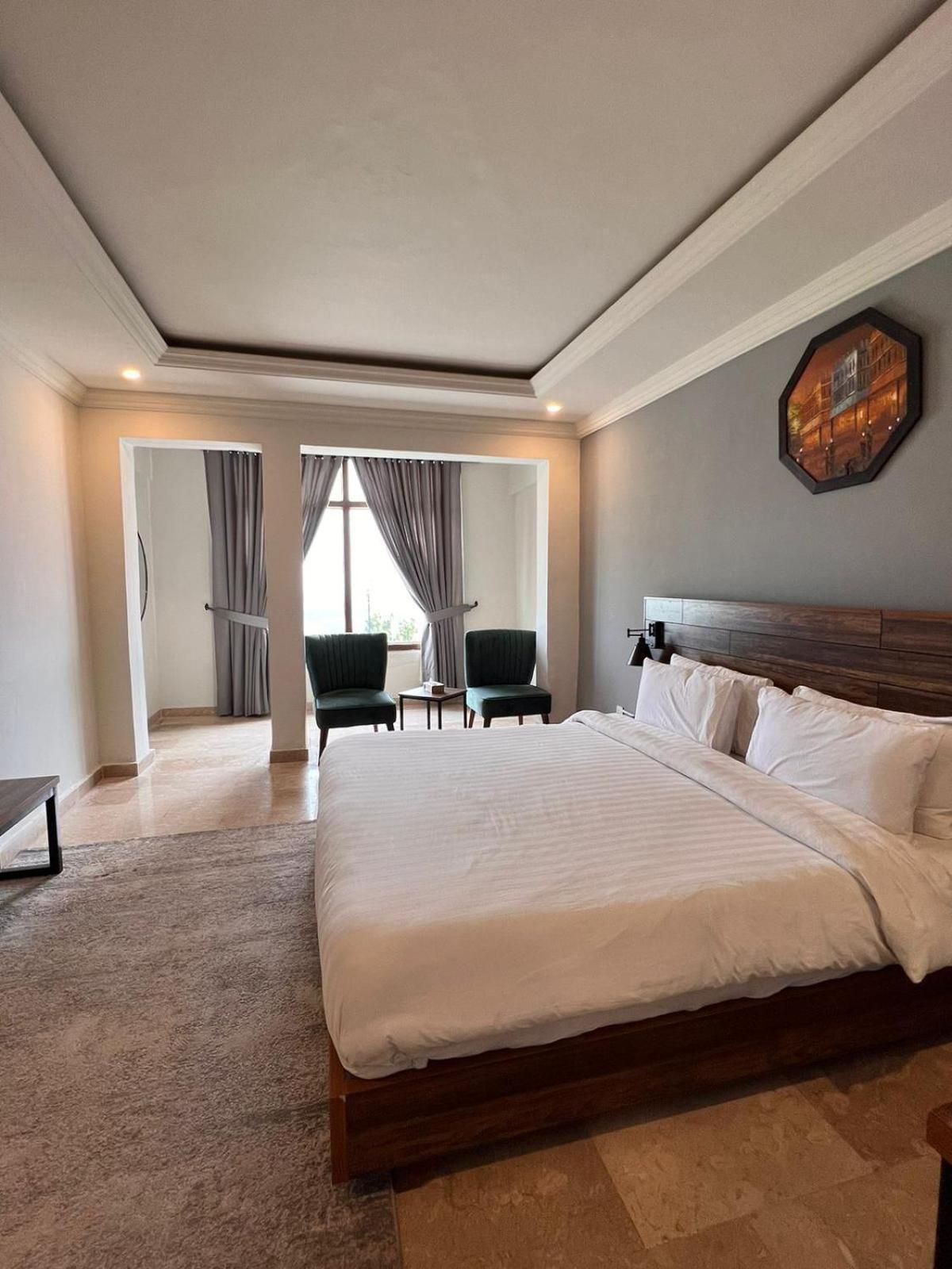 BULAND HEIGHTS MURREE Deluxe Room