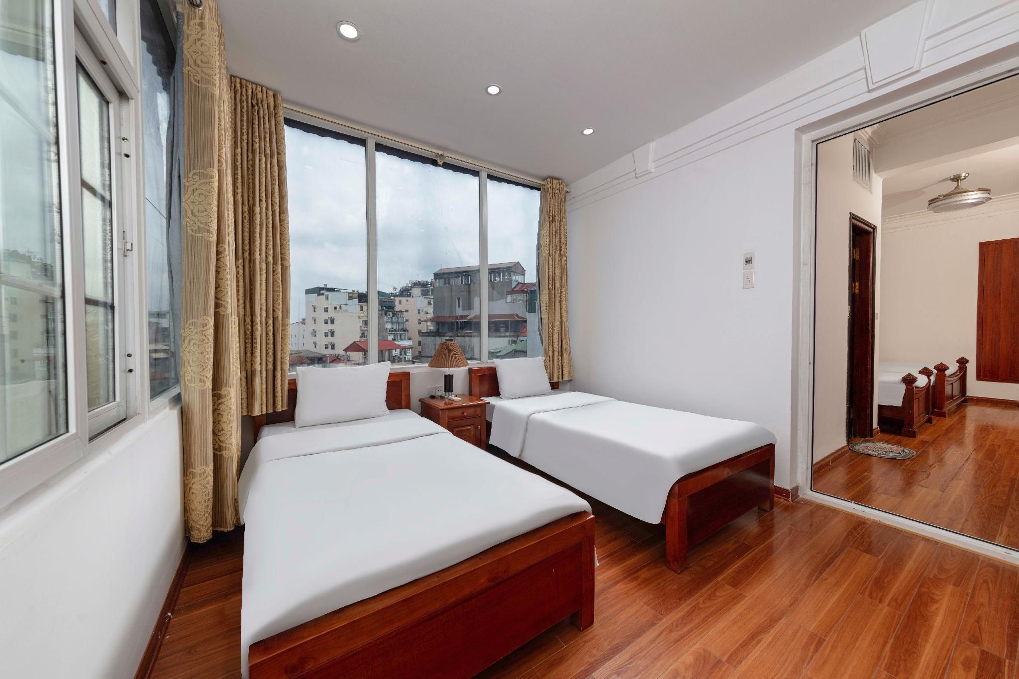 Connecting Double and Twin Room - Non-Smoking