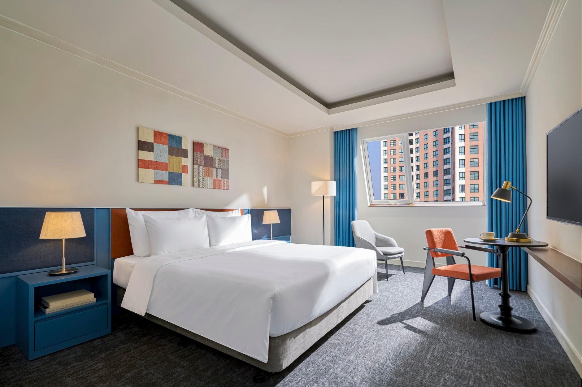Deluxe City View Room