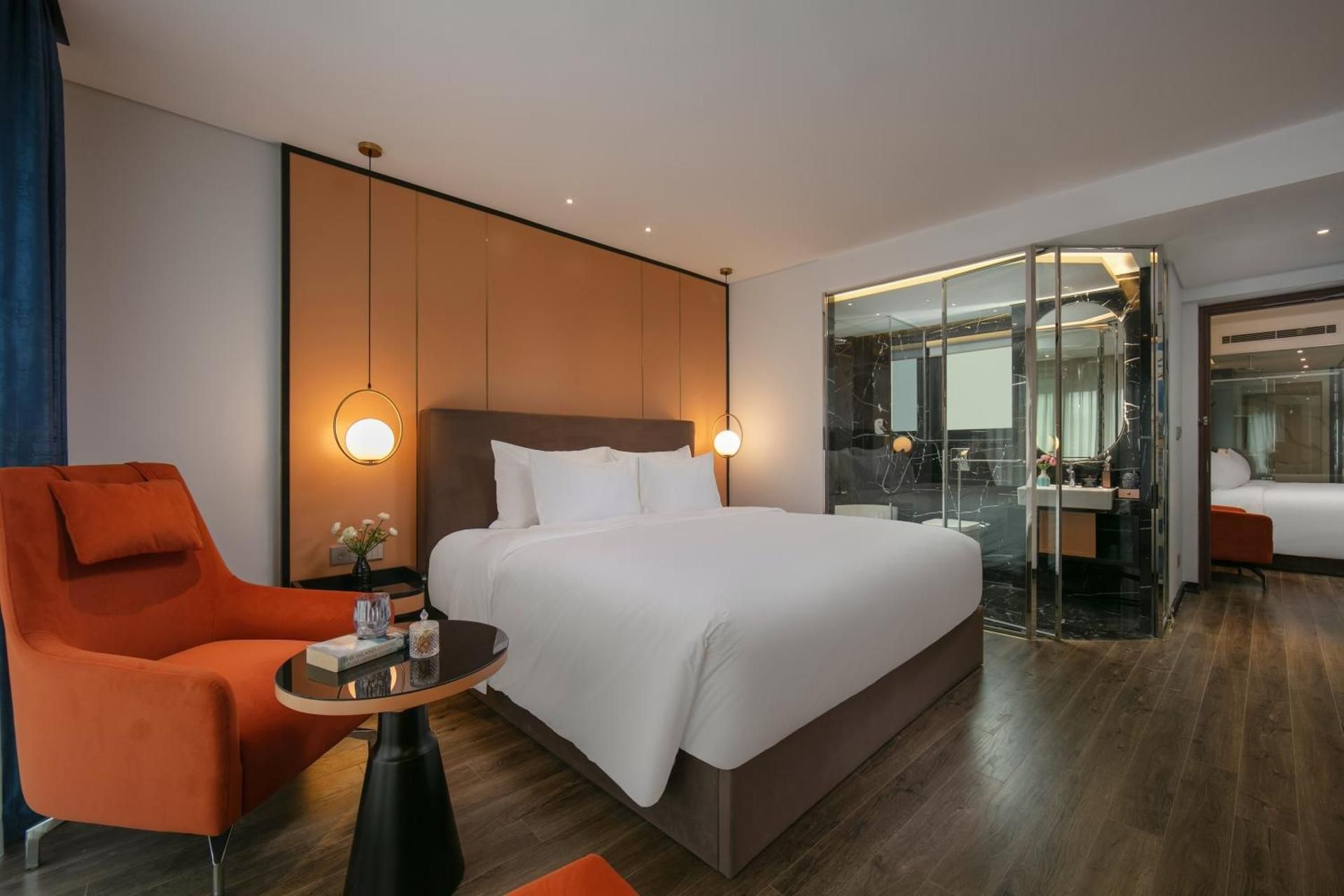 Family 2-Bedroom with Large Balcony