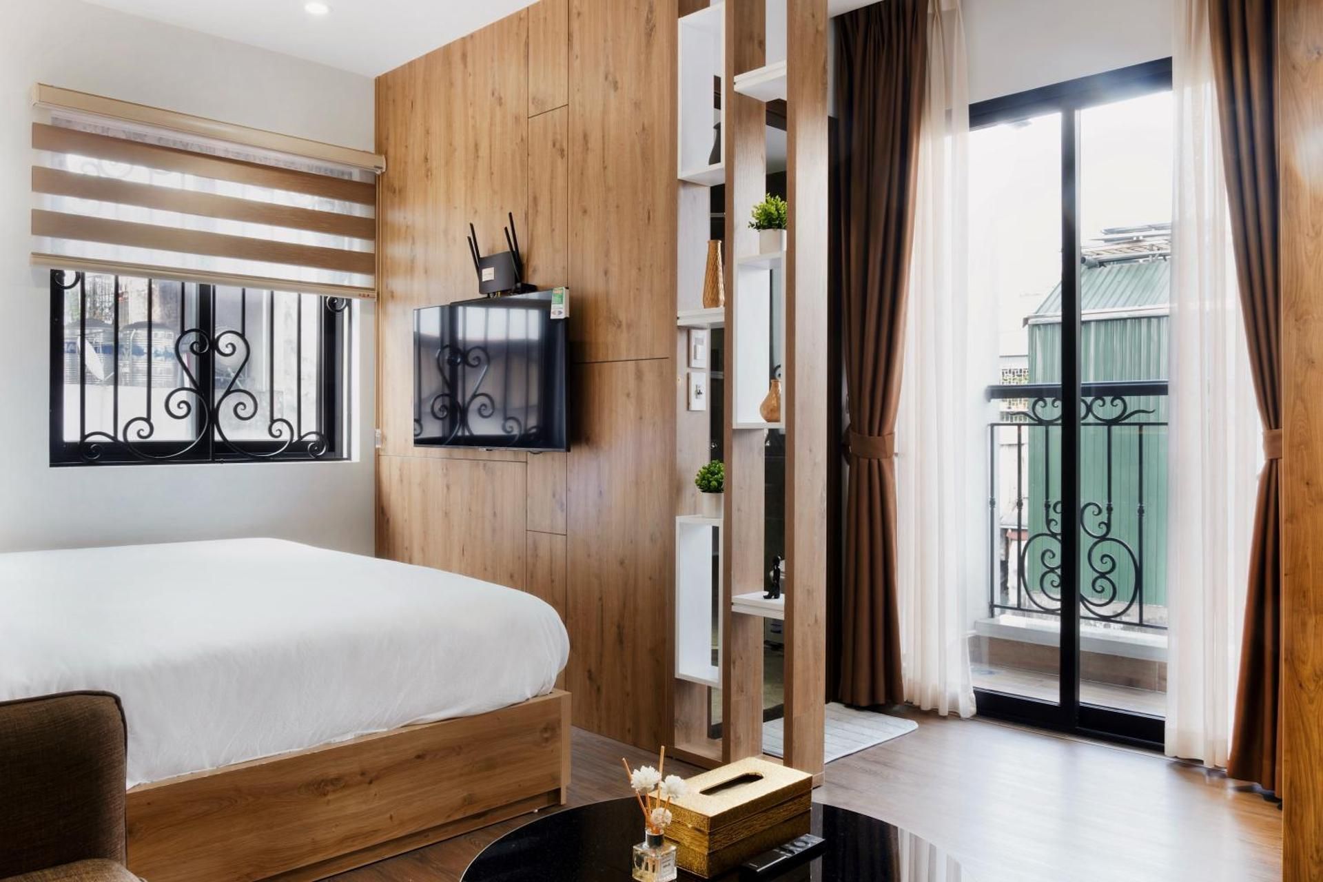 Studio Apartment