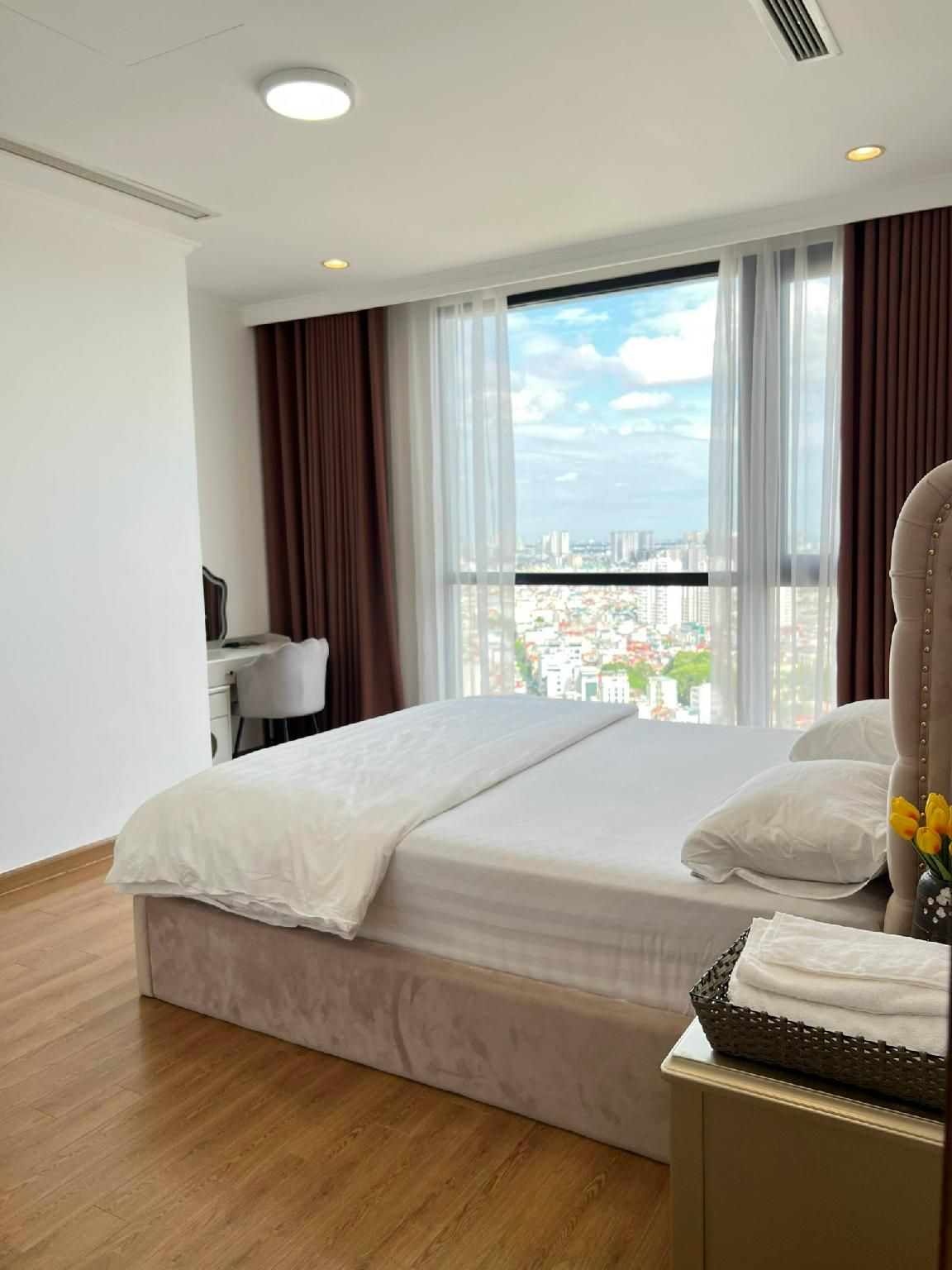 3 Bed Apartment