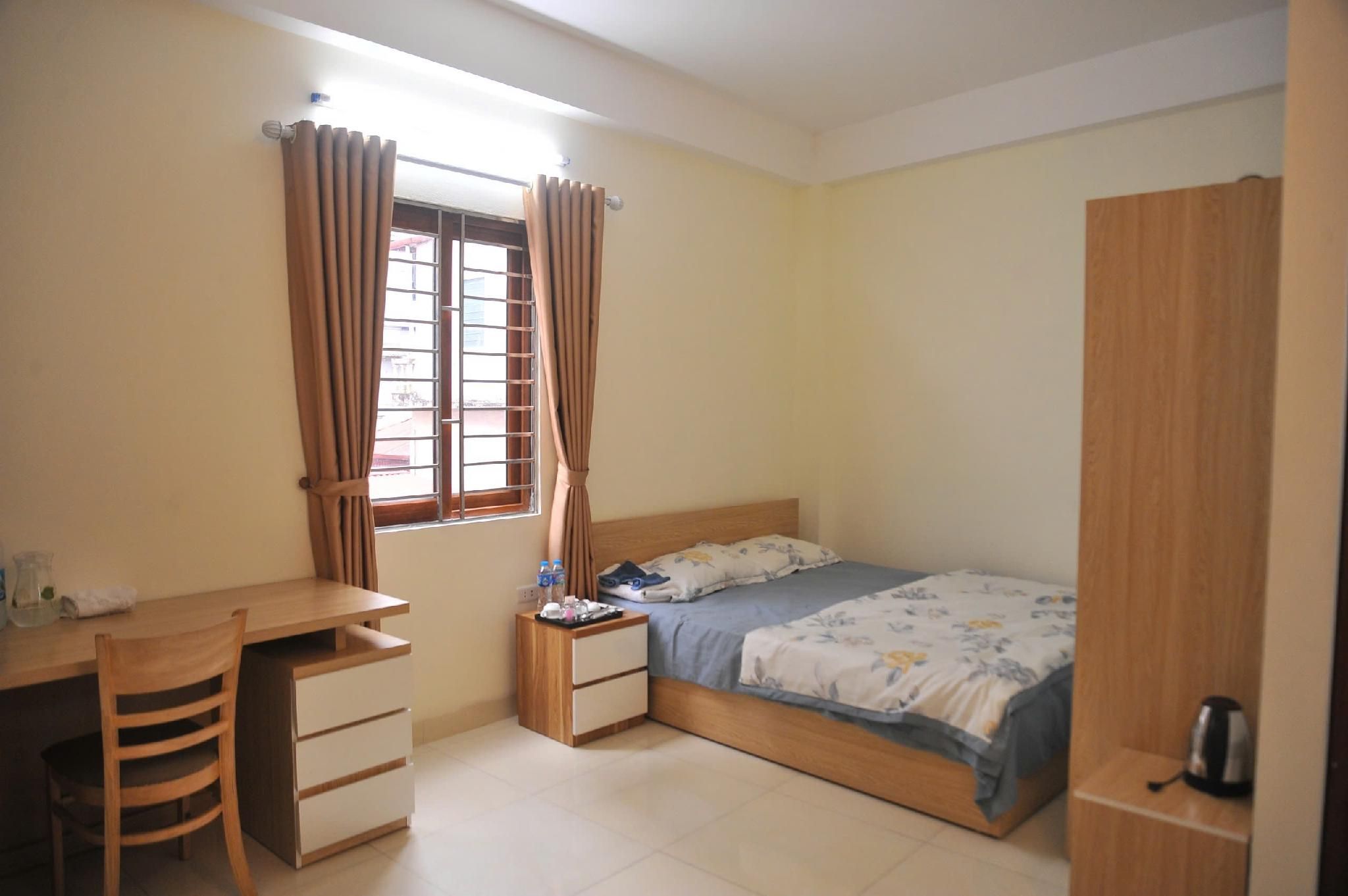 Queen Room