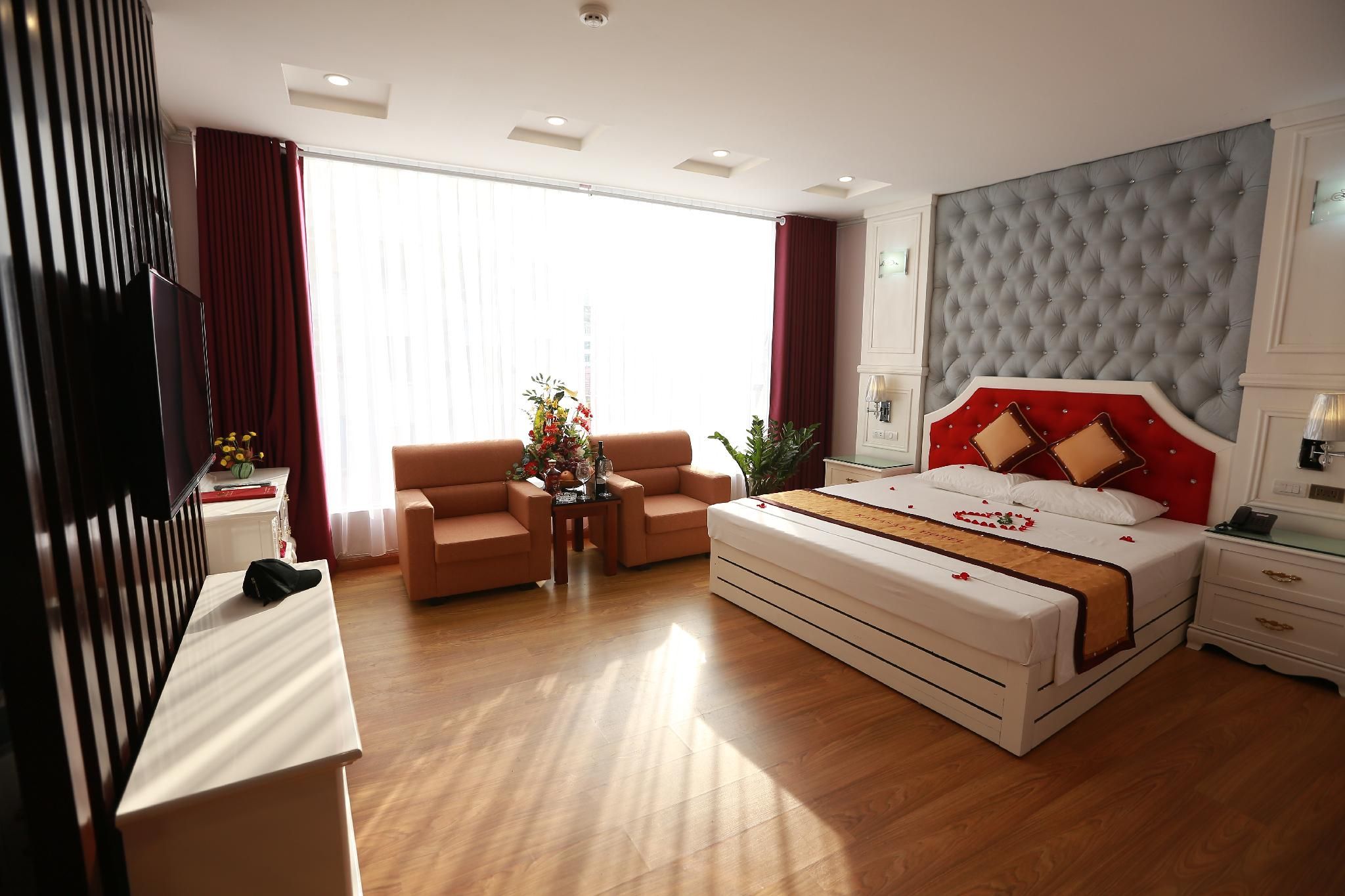 Deluxe Suite