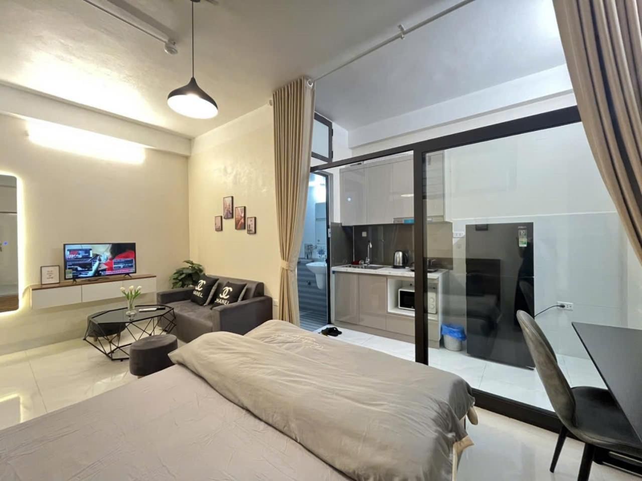 Standard King Room