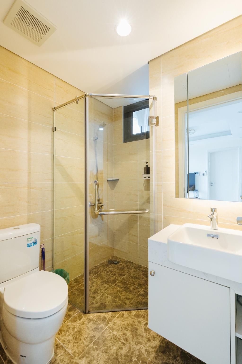 Gem Housing - Vinhomes D'Capitale  Deluxe Double Studio 2