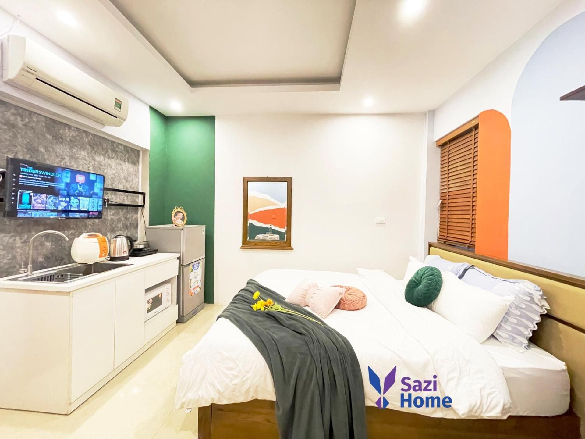 Studio with Spa Bath