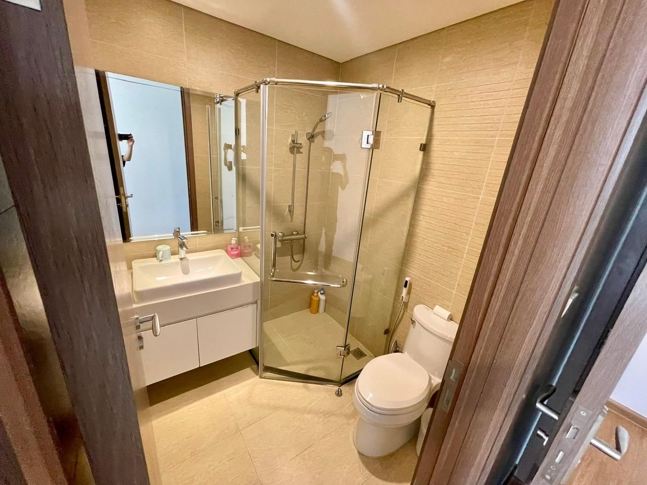 2-Bedroom Apartment