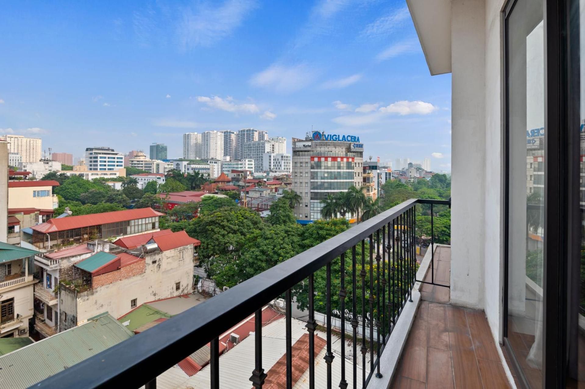 Junior Suite with Balcony