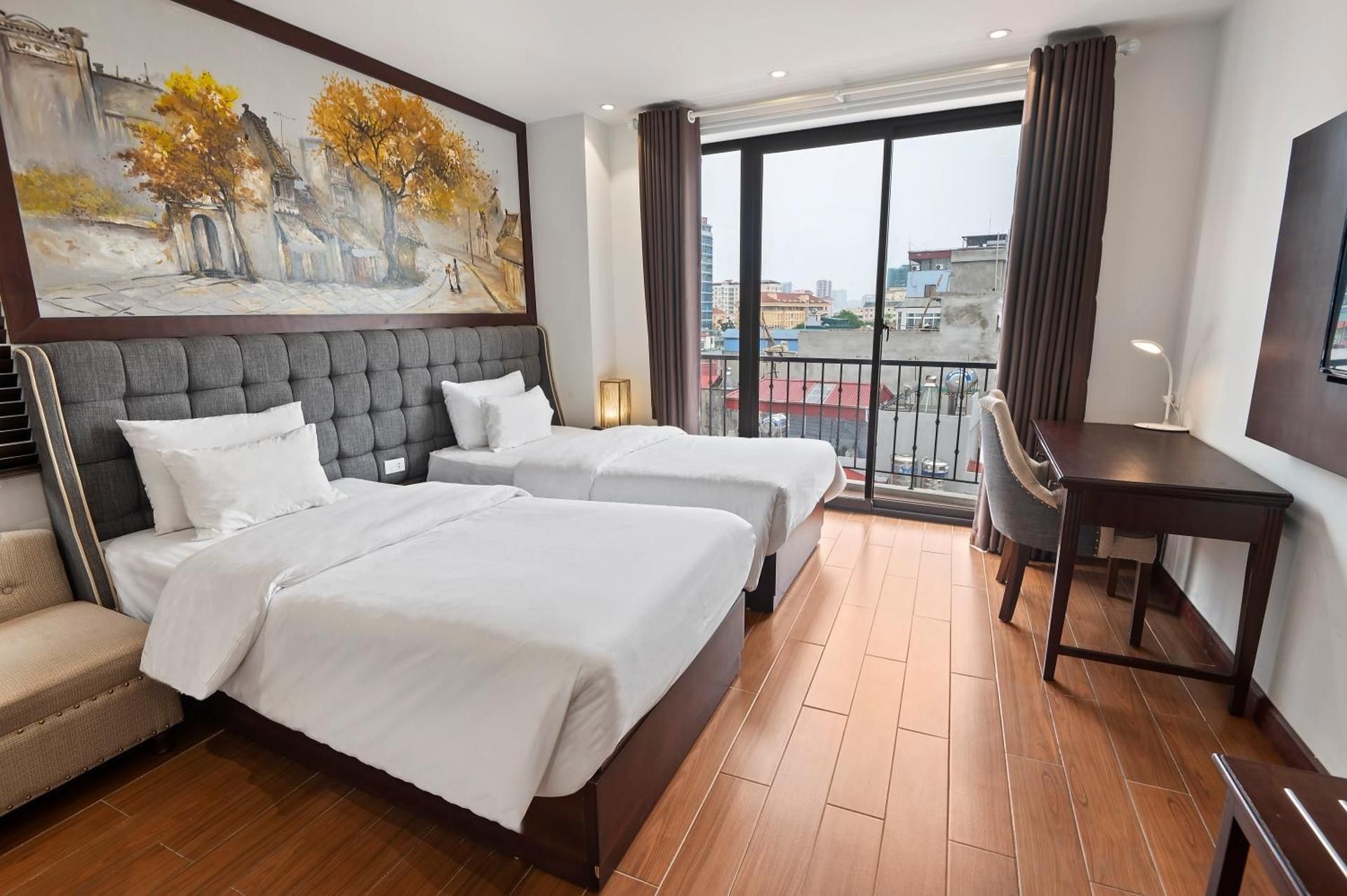 Junior Suite with Balcony