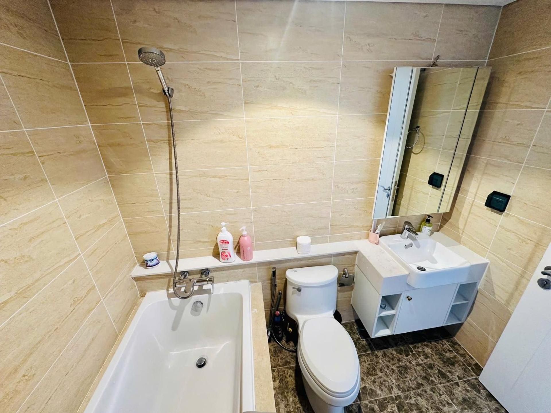 Two-Bedroom Deluxe Apartment