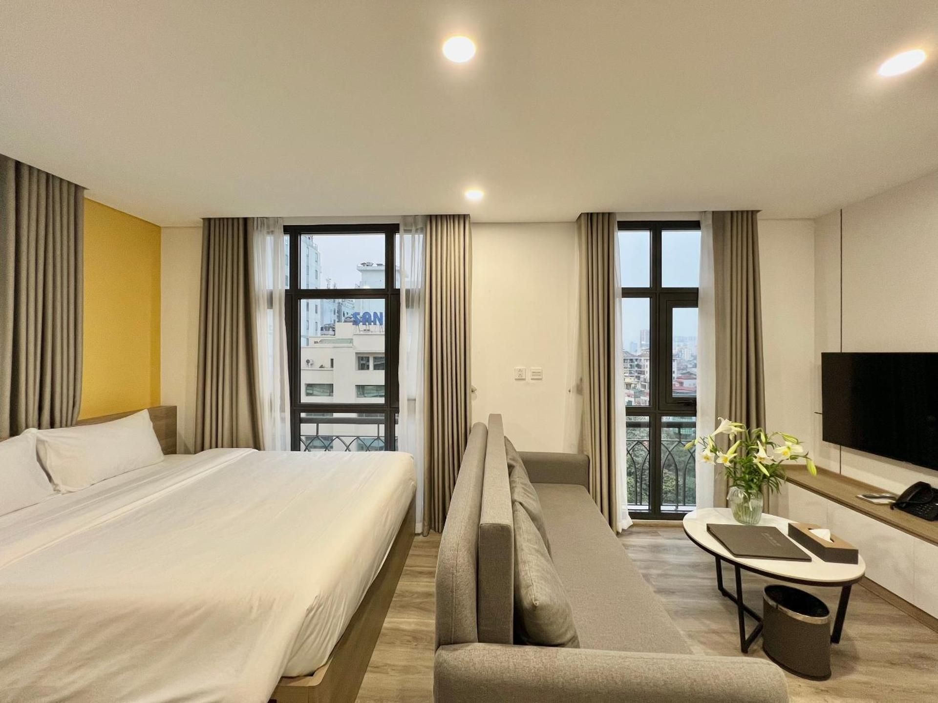 22LAND LEGEND HOTEL & RESIDENCE Studio Apartment - 2 Adults and 1 Child