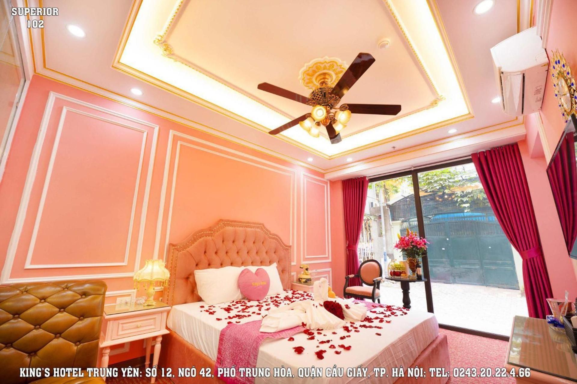 Superior King Room