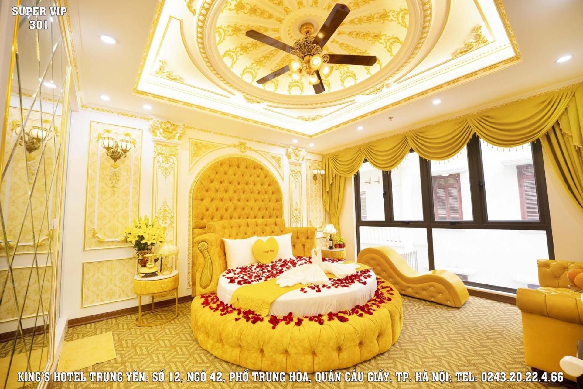 King Room with Spa Bath