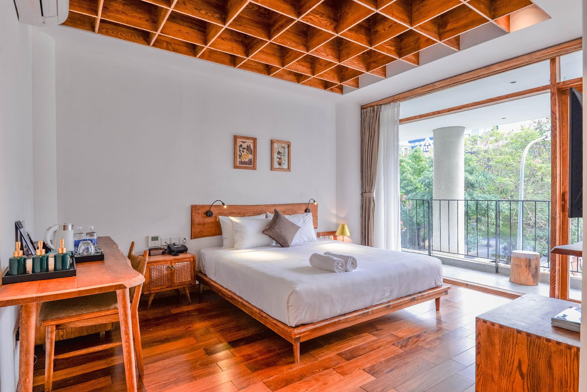 Superior Double Balcony