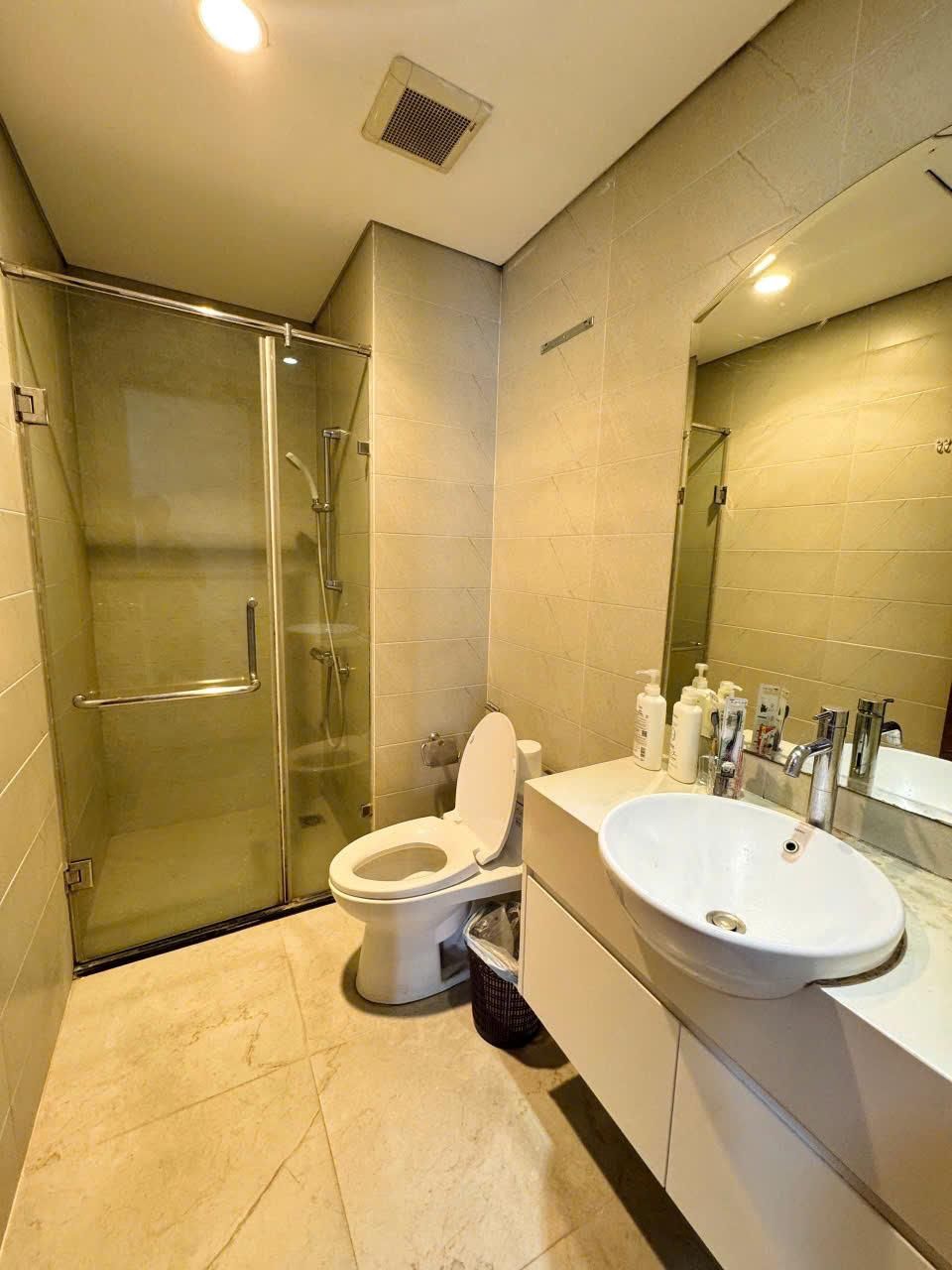 2 Bedroom - 2 Bath Family Superior Suite