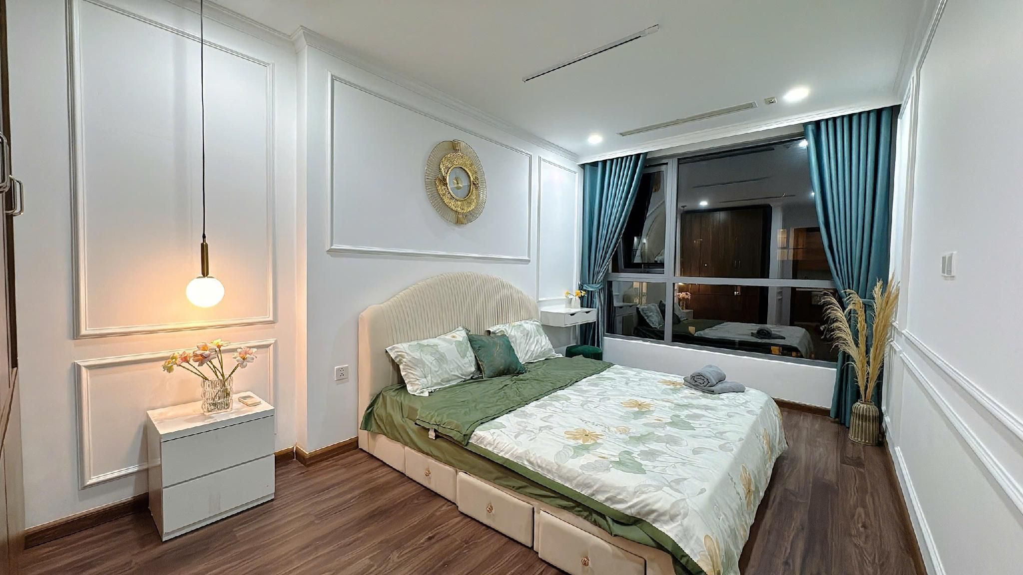 3 Bed Apartment, Self Entry