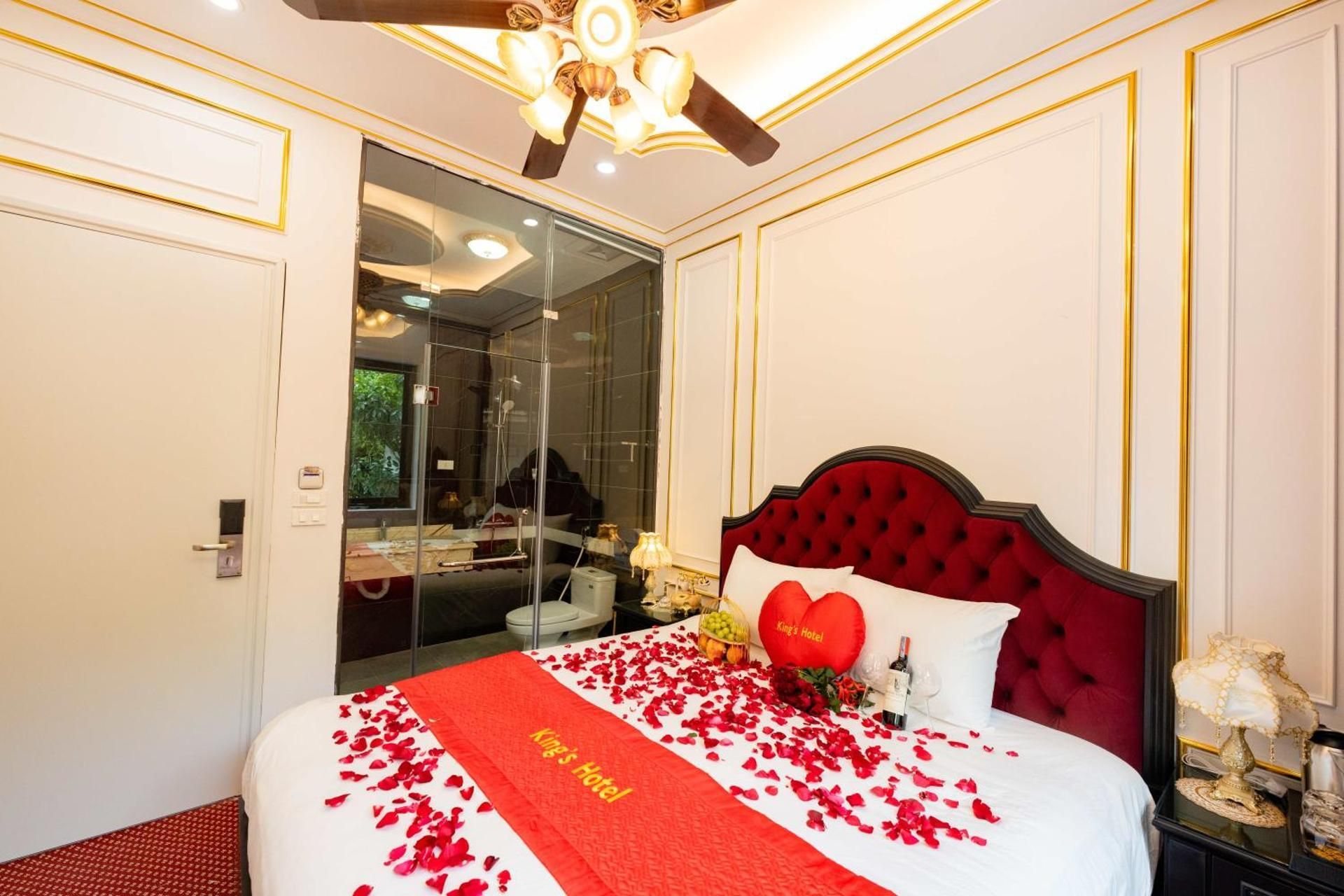 Standard King Room