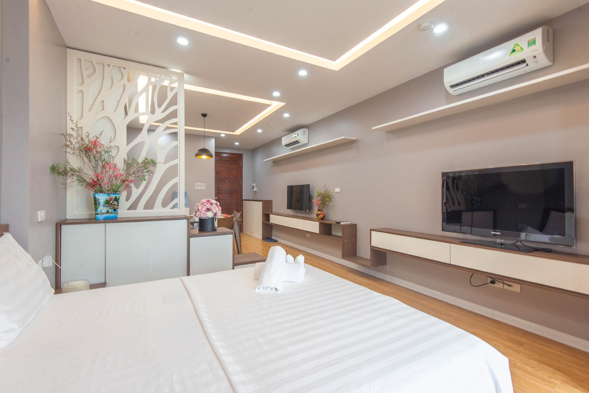 22Housing Hotel & Apartment 9/81 Linh Lang Standard Room 2