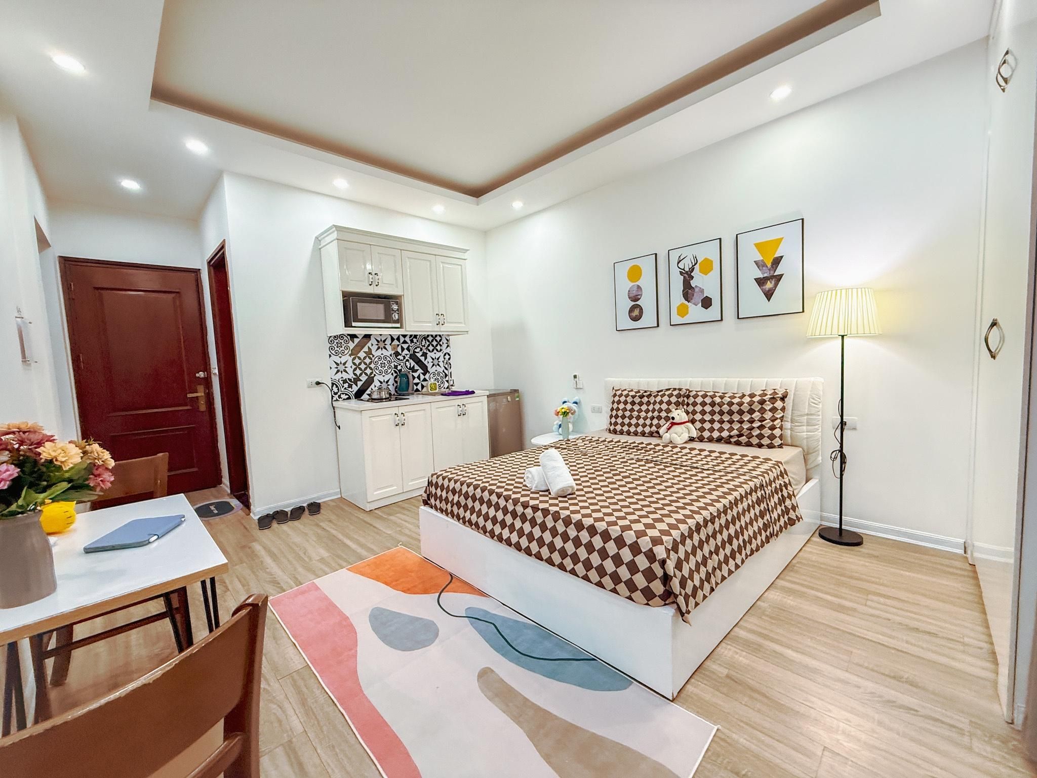 Double Room with Private Bathroom and Kitchenette