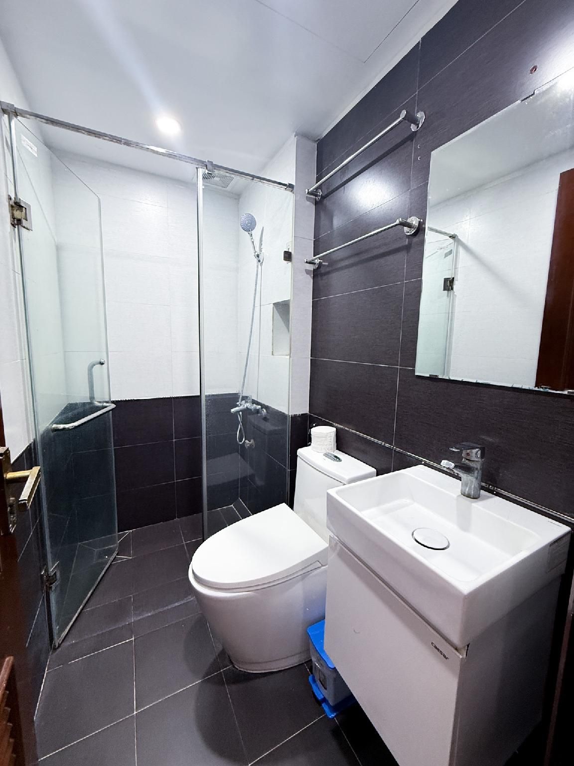 202 Double Room - Free Wi-Fi, Non-Smoking