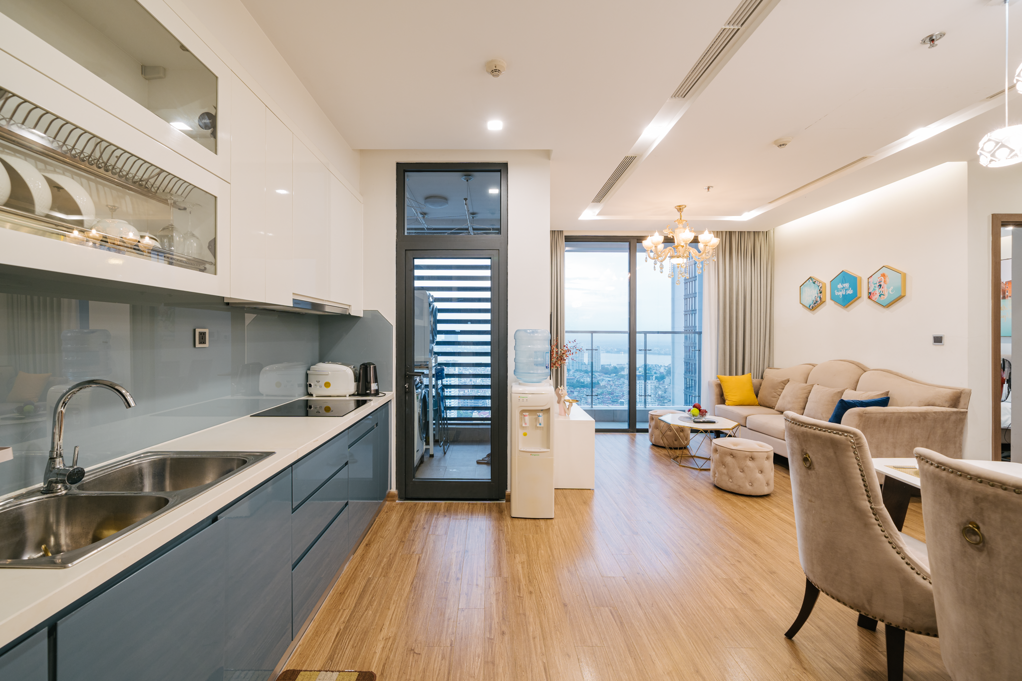 2-Bedroom Lake View Apartment with Terrace