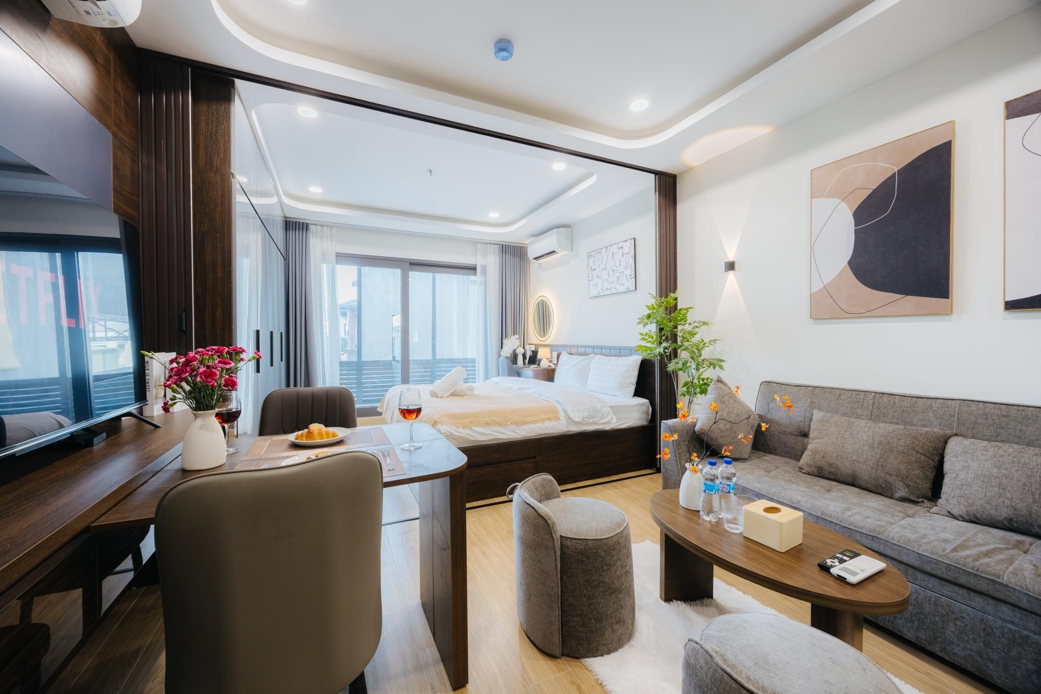 Apartment 1 - 1 Bedroom and Sofa Bed