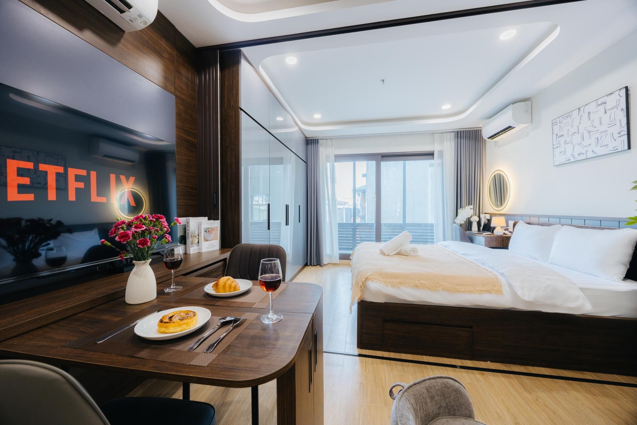 Apartment 1 - 1 Bedroom and Sofa Bed