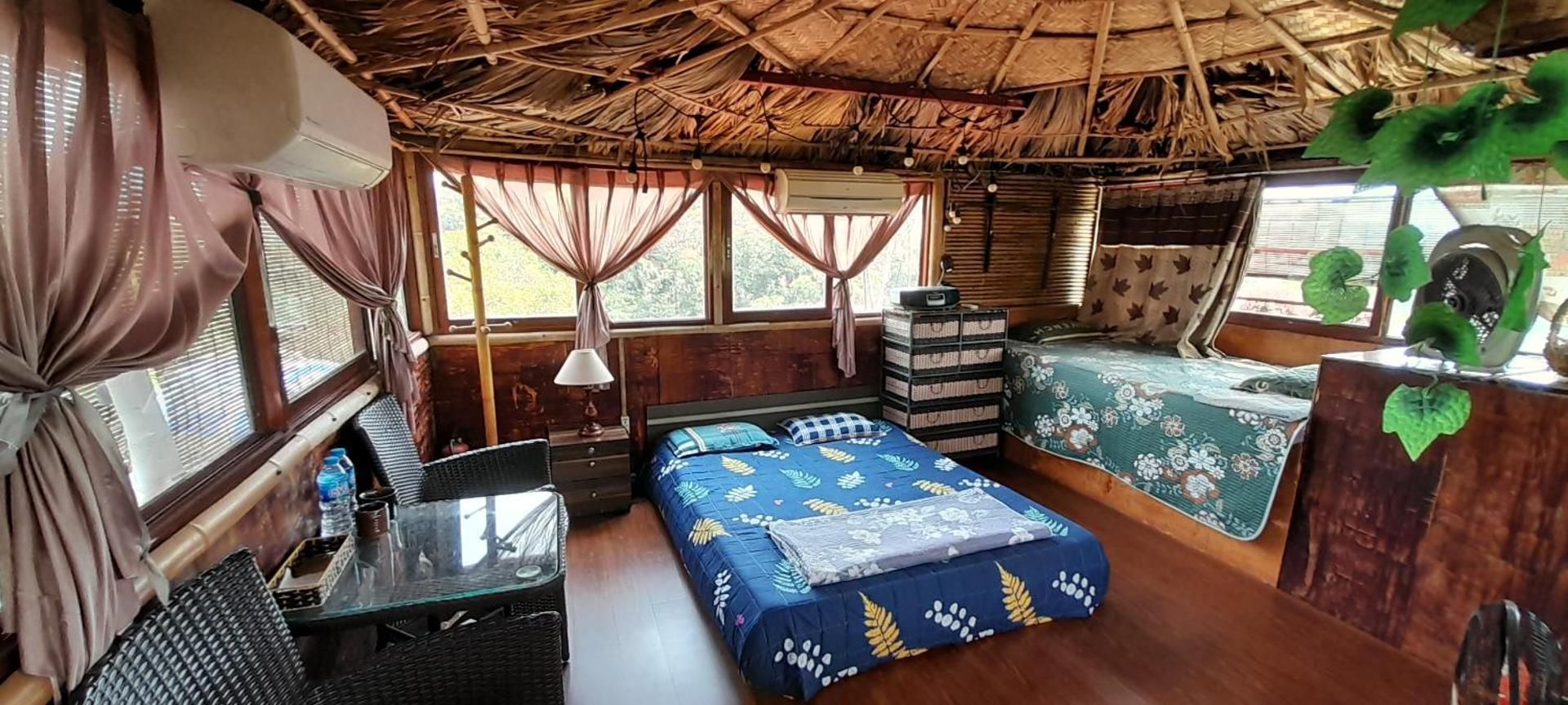 Quadruple Room with Terrace