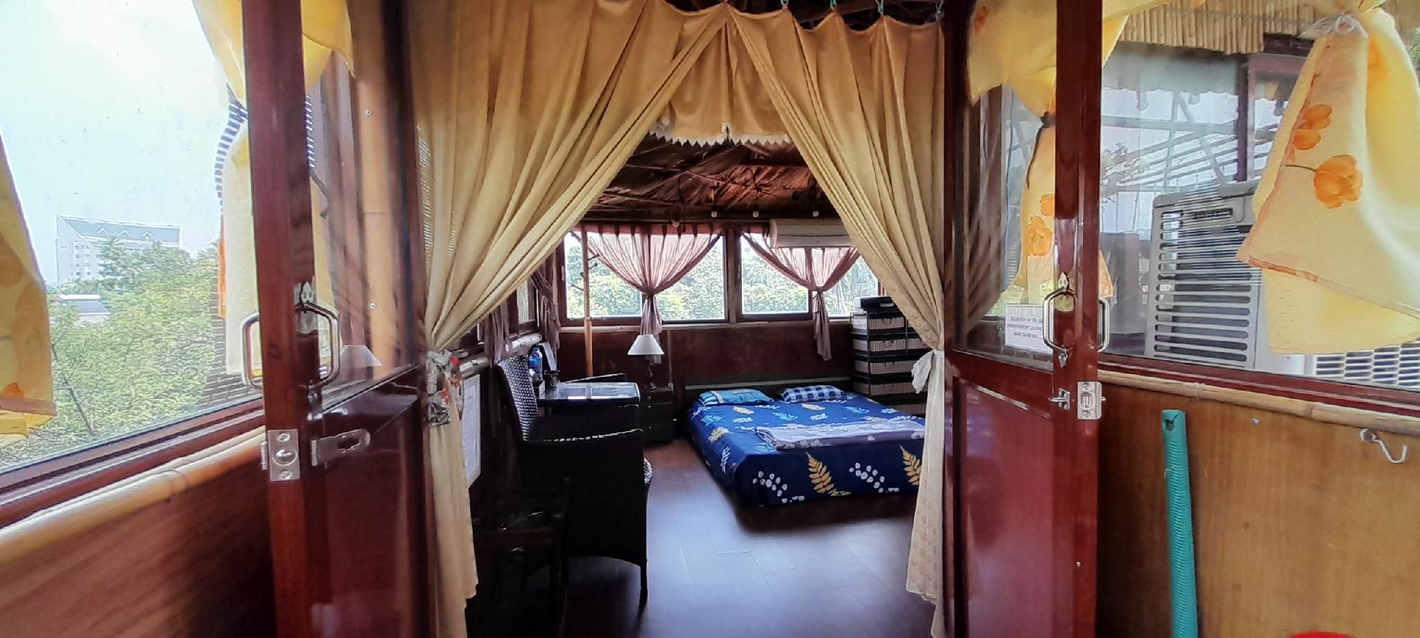 Small Twin Room