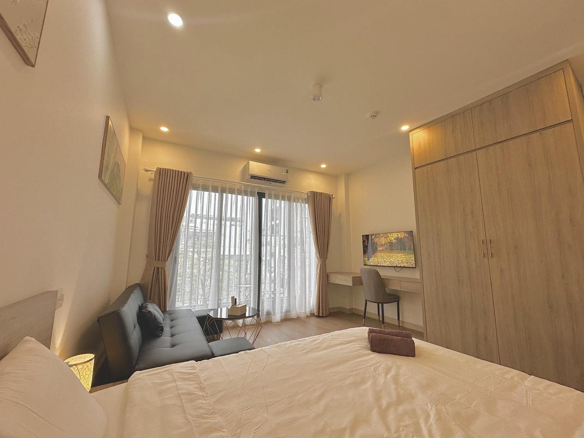 Studio Apartment with Balcony