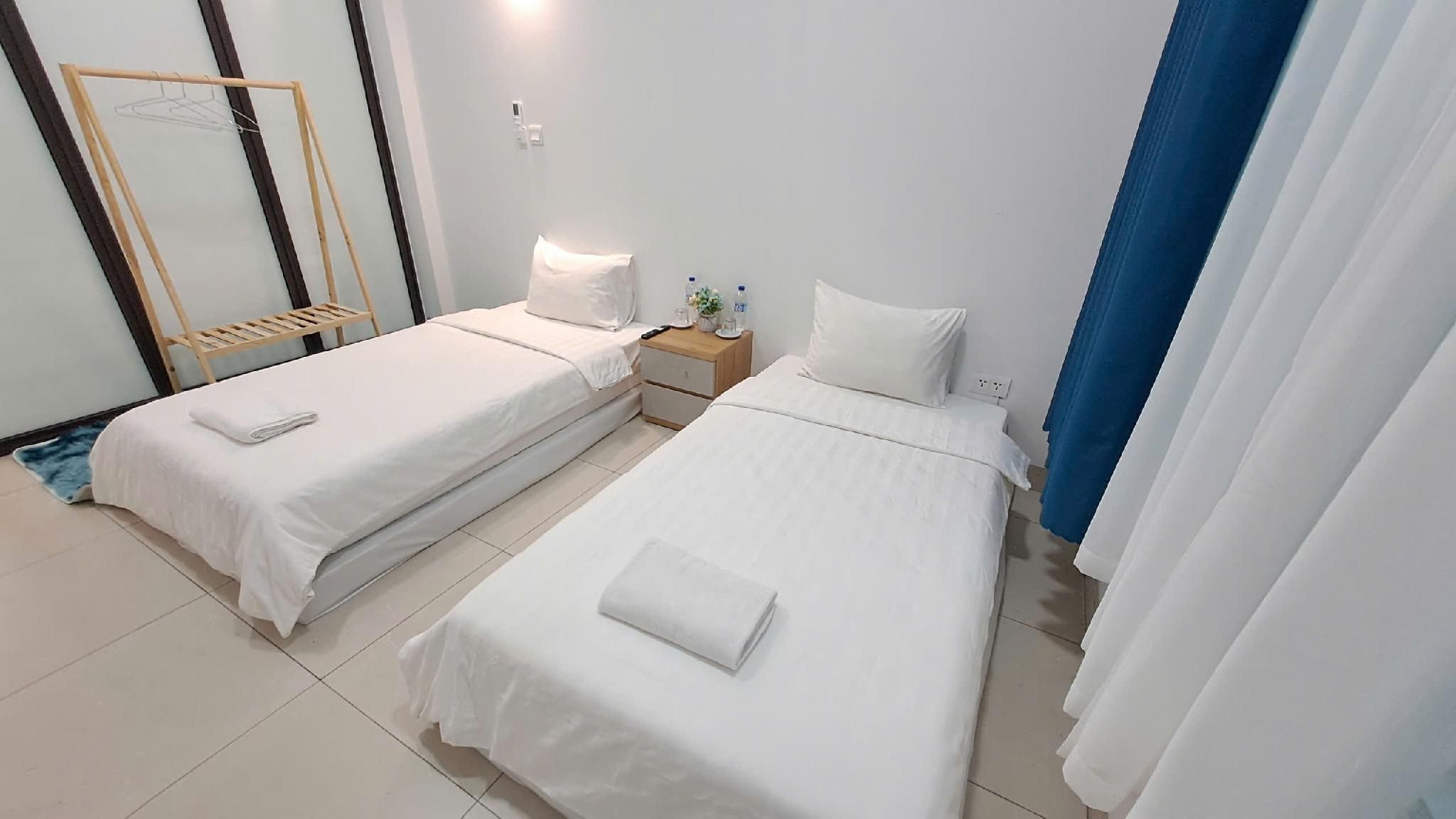 2 Single Beds Standard