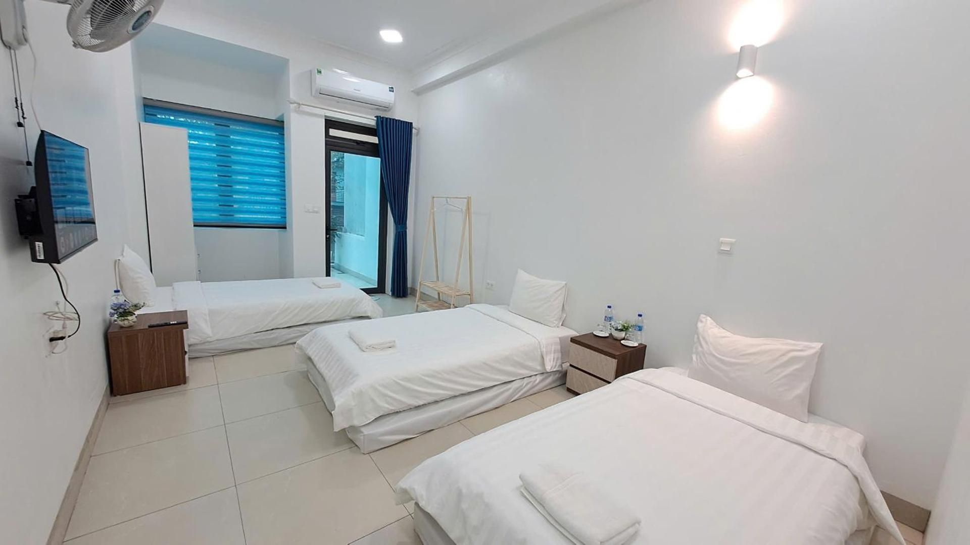 Single Bed in Male Dormitory Room