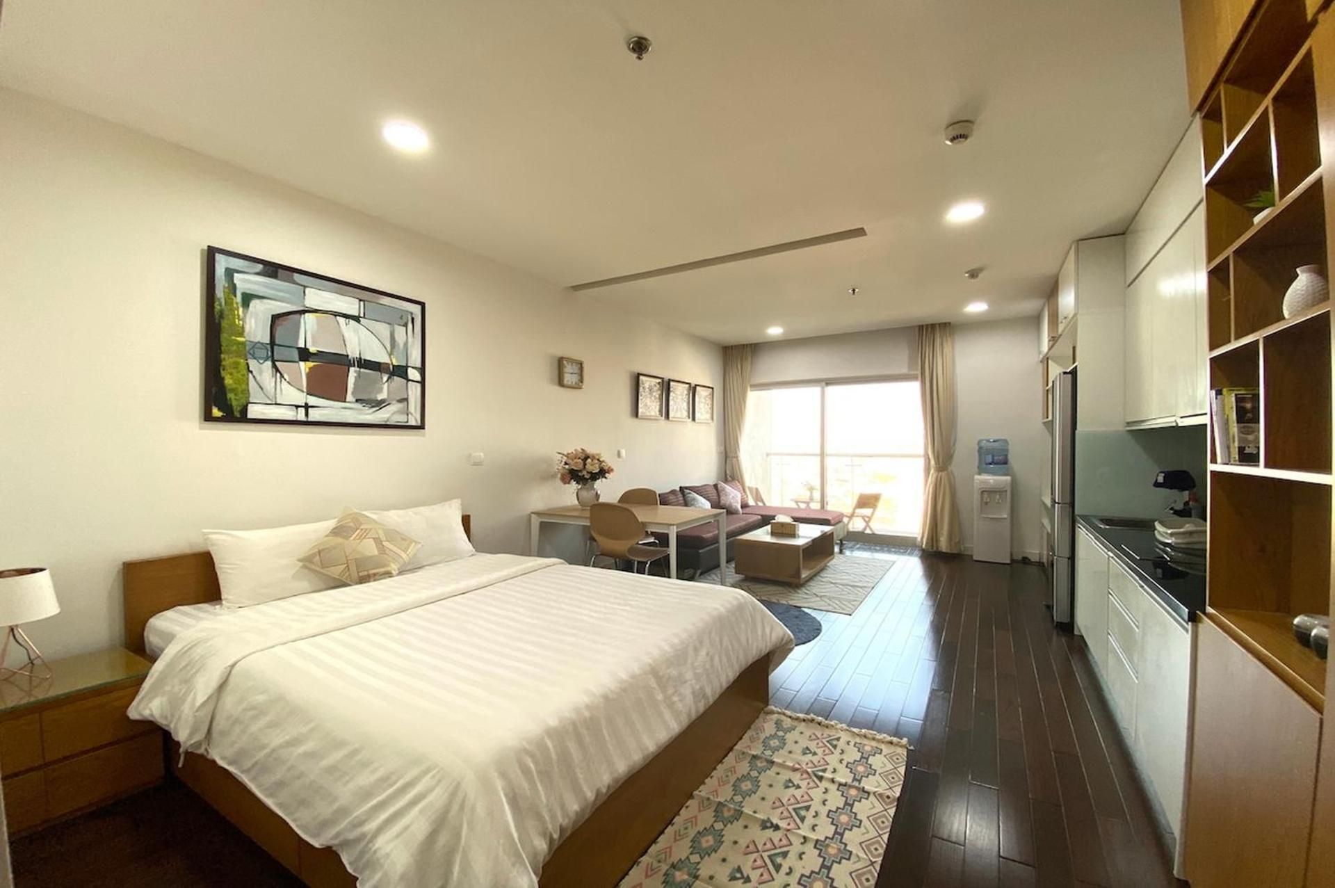 Studio Apartment