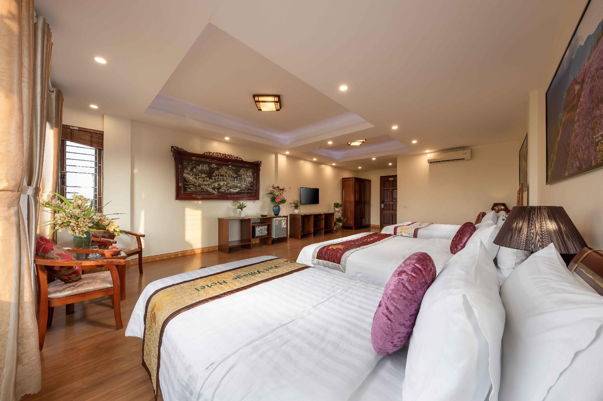 Family Room with 3 Beds