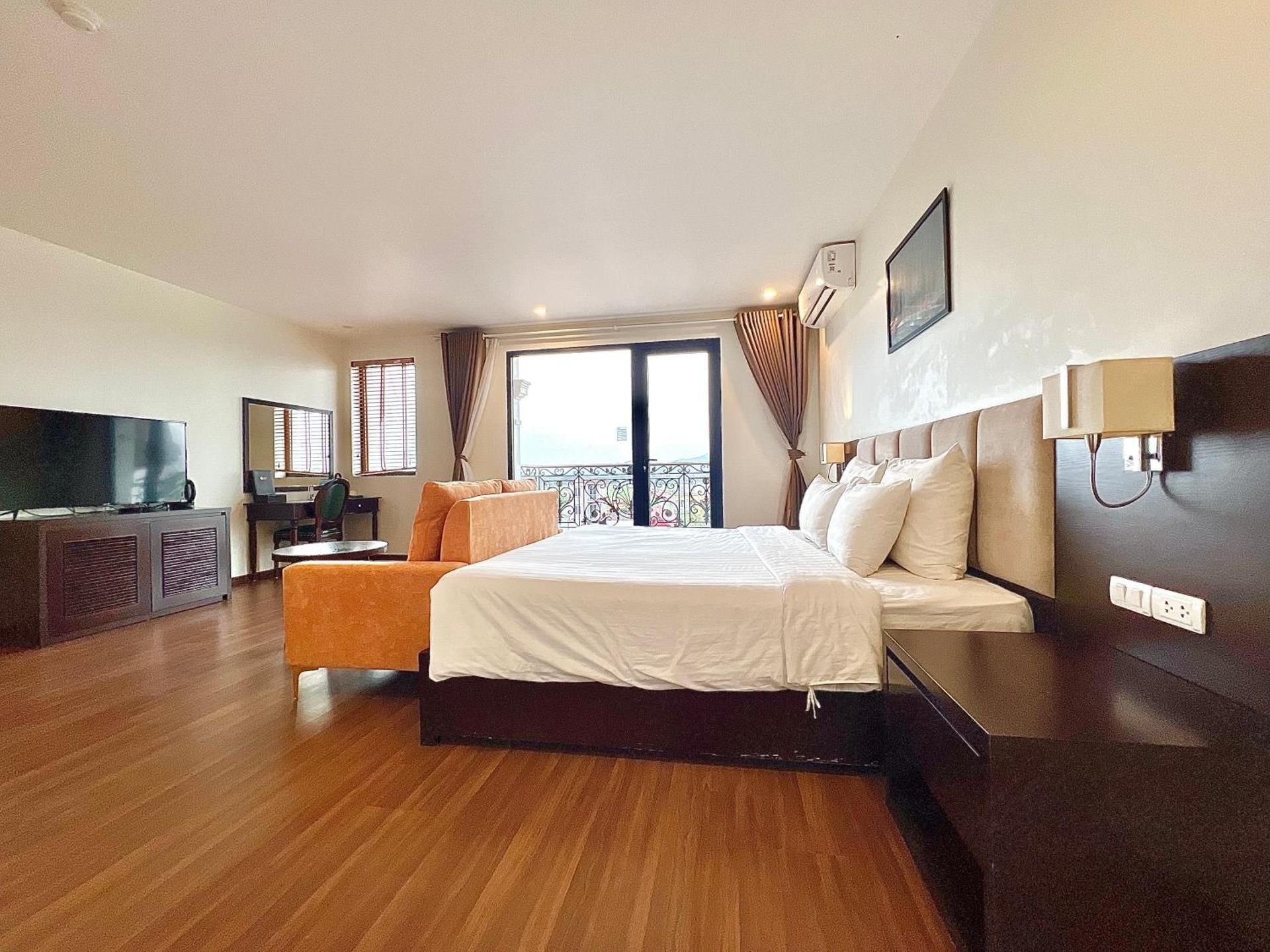 Execuitve Suite